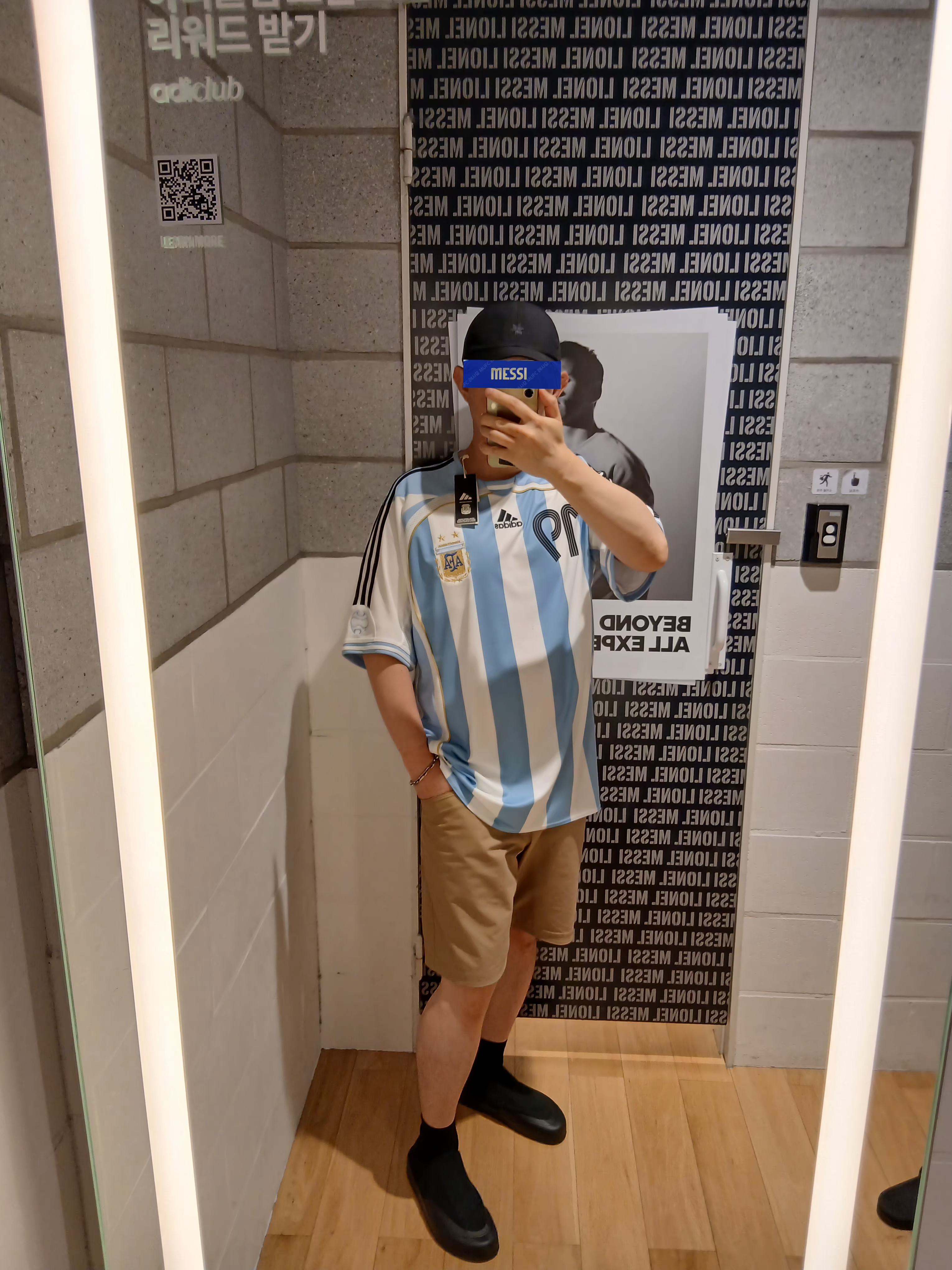 Adidas Argentina 2006 Home Jersey Messi White (Marking Ver.) - KR Sizing, Arc'teryx Kragg Cotton Short 9 Inch Canvas 착용 스타일 - 3
