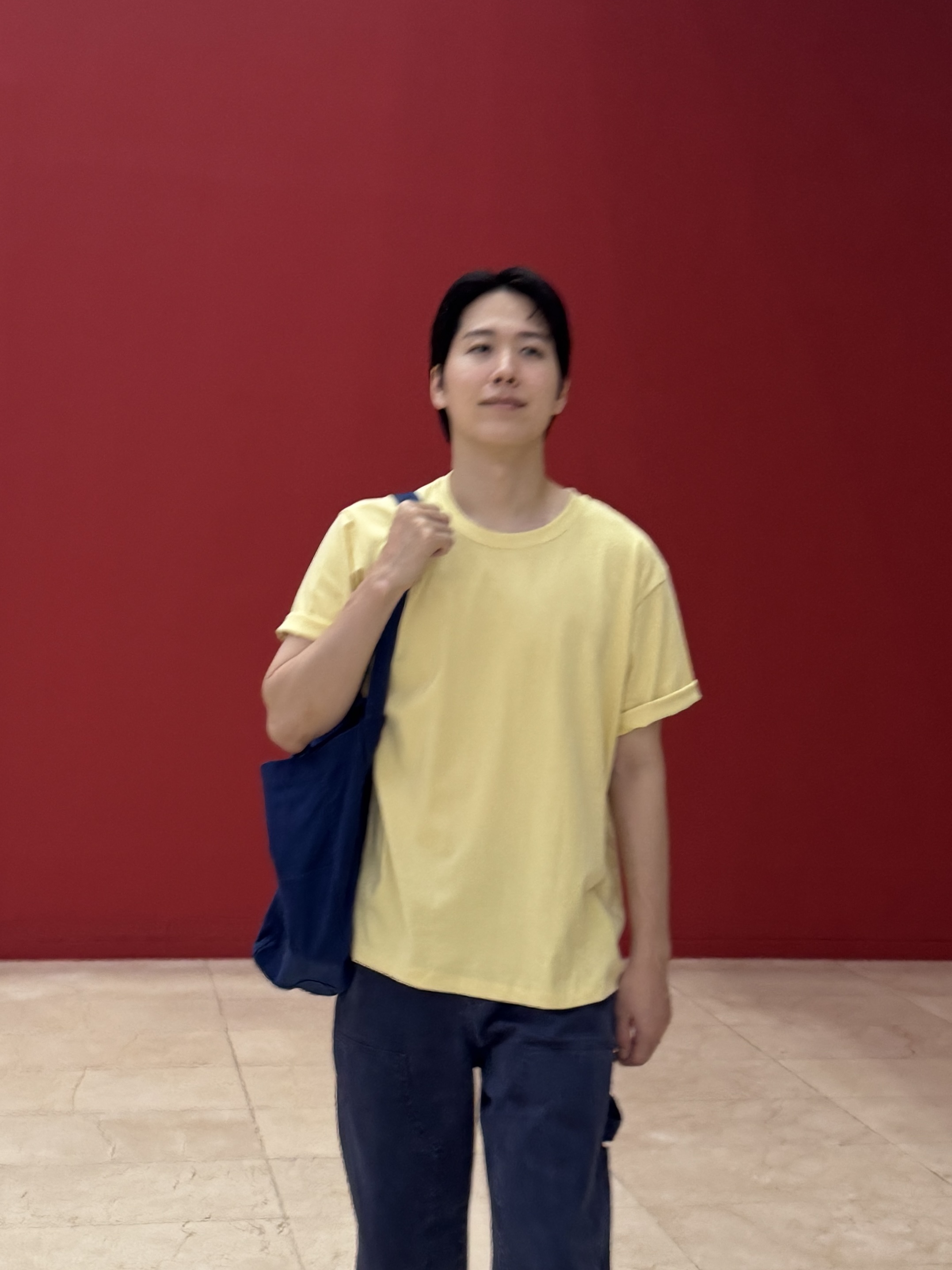 noun Soft Round T-Shirts Yellow, noun Washed Carpenter Pants Blue 착용 스타일 - 6