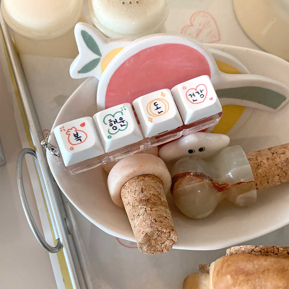 위드썸 복 행운 돈 건강 LED 키캡 키링(4구) -2 options(Withsome Fortune, Luck, Wealth, Health LED Keycap Keyring (4 Keys) - 2 options) - 2