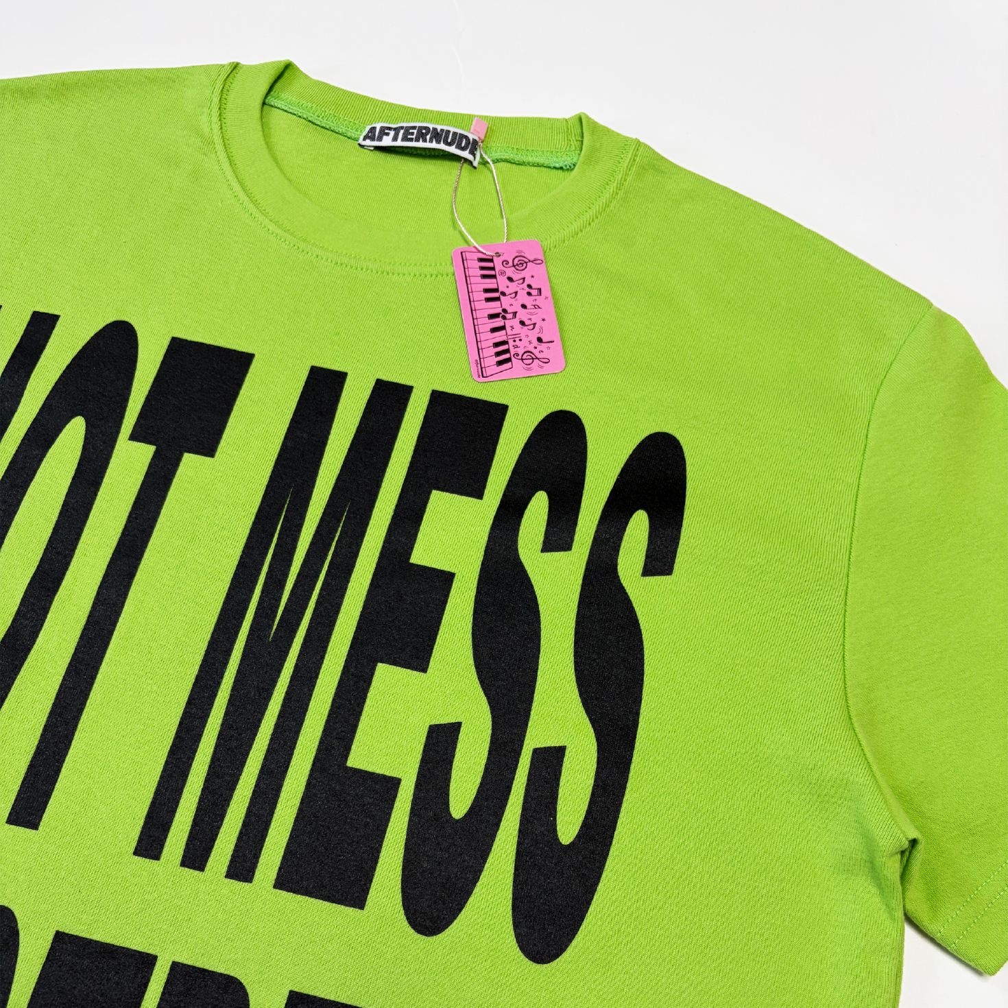 에프터누드 핫 메스 티 그린(Afternude Hot Mess Tee Green) - 2