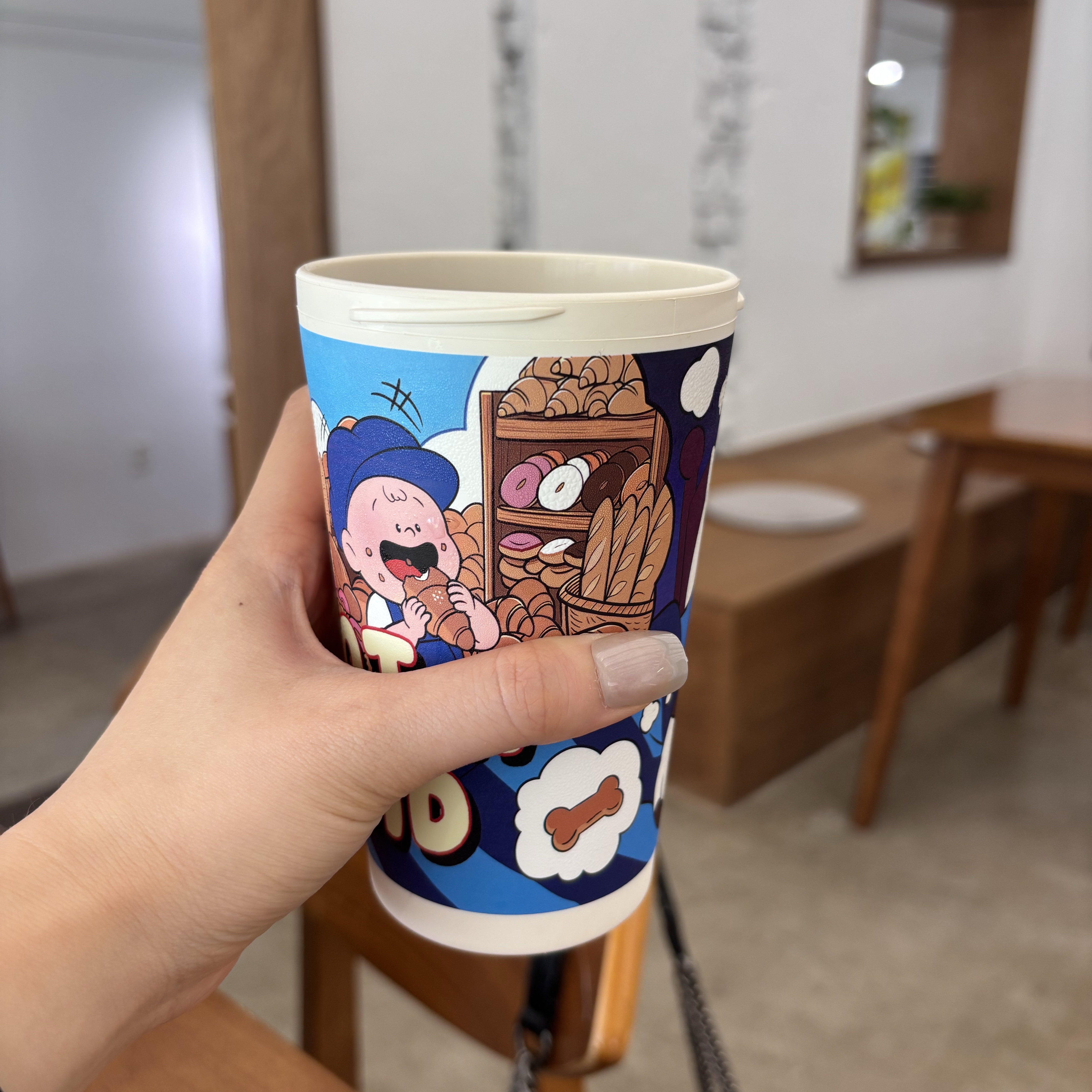 [KREAM 단독] What A Bread Daily Moments Tumbler 420ml, [KREAM 단독] What A Bread Mug White 350ml 착용 스타일 - 2