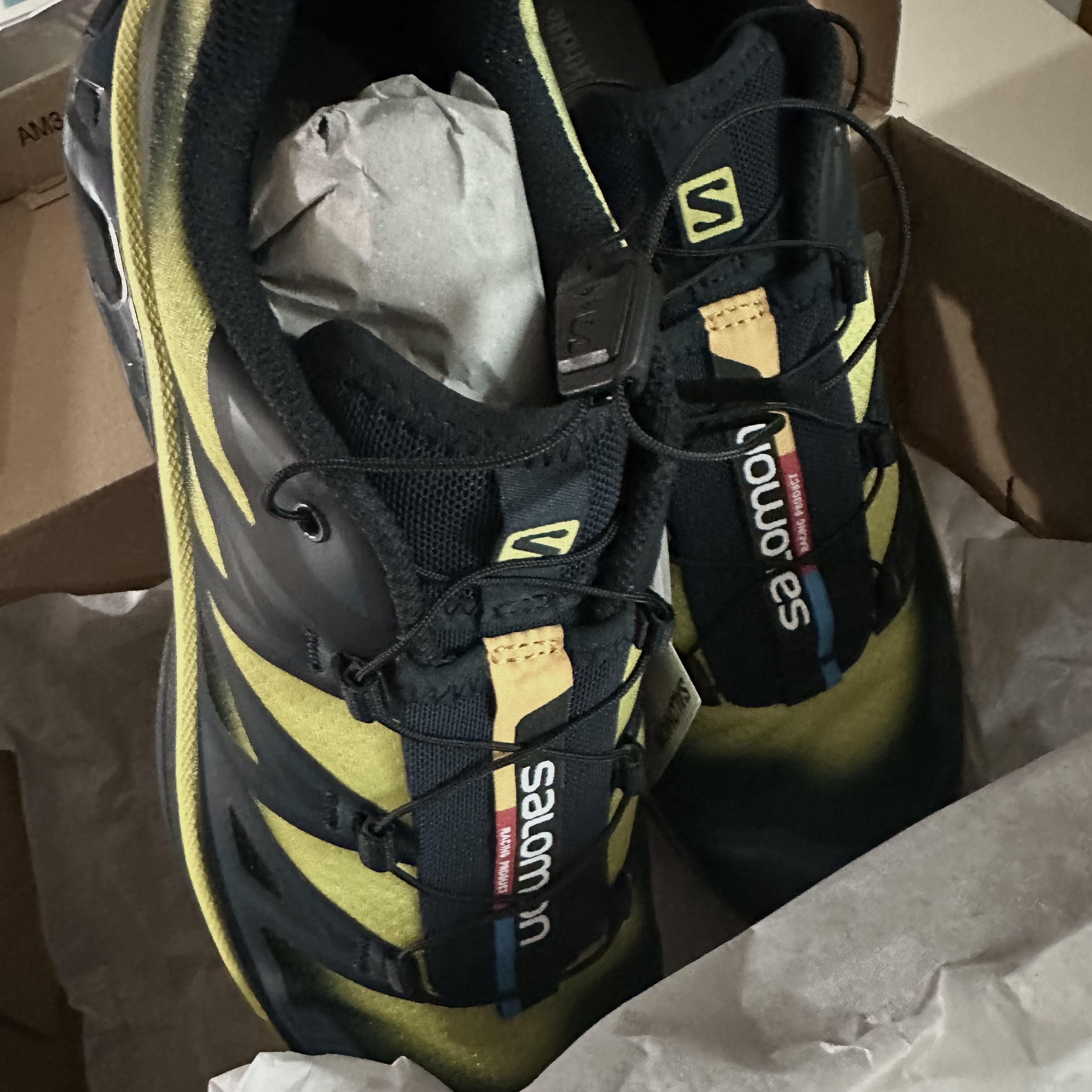 Salomon XT-6 Skyline Carbon Sunny Lime 착용 스타일