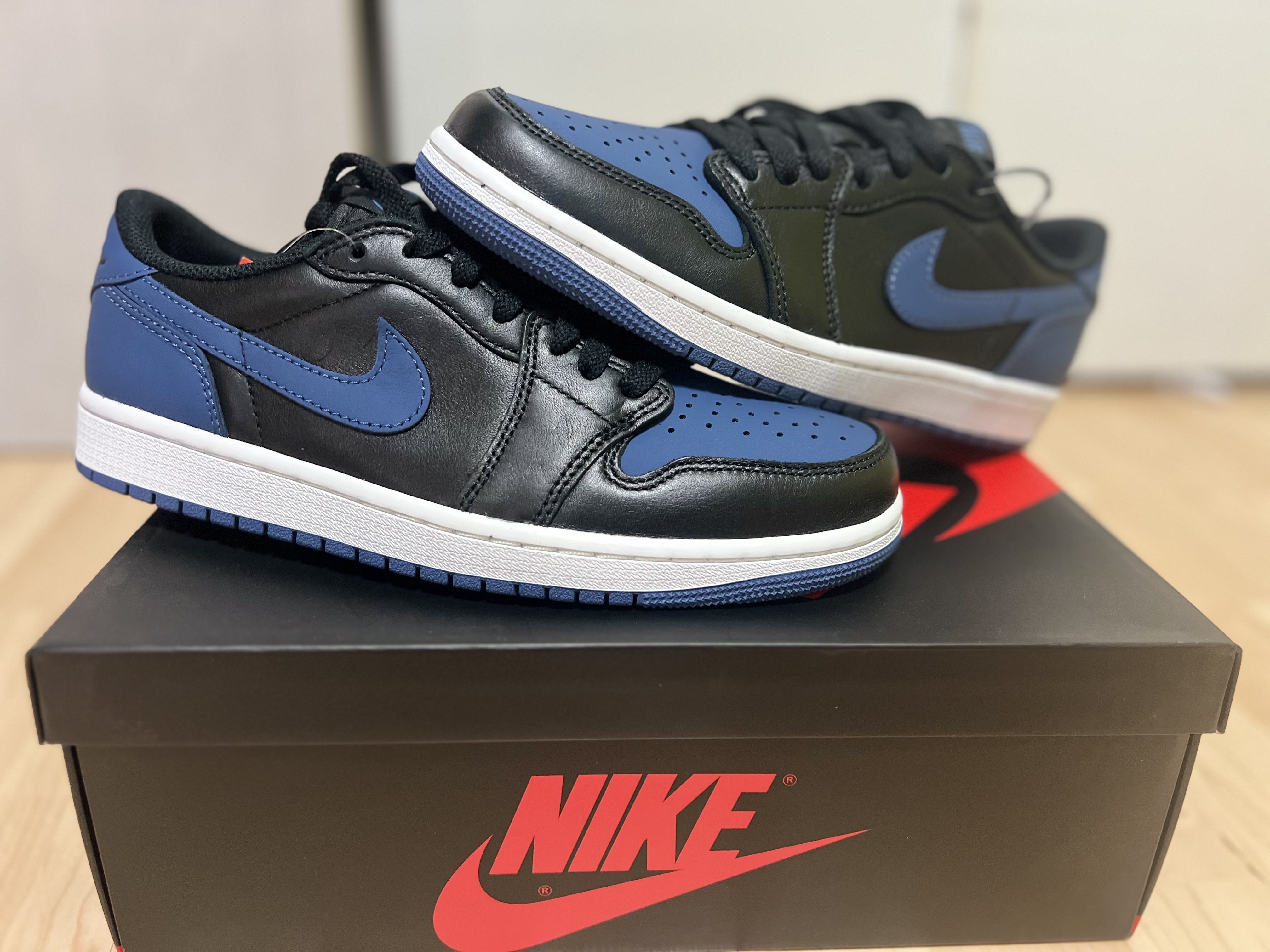 Jordan 1 Retro Low OG Mystic Navy 착용 스타일