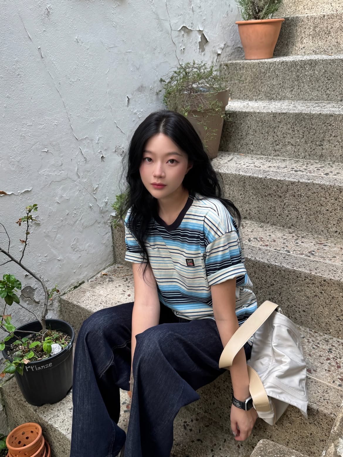 SPORT CHAMBER Glitch T-shirt SKY BLUE 착용 스타일 - 1