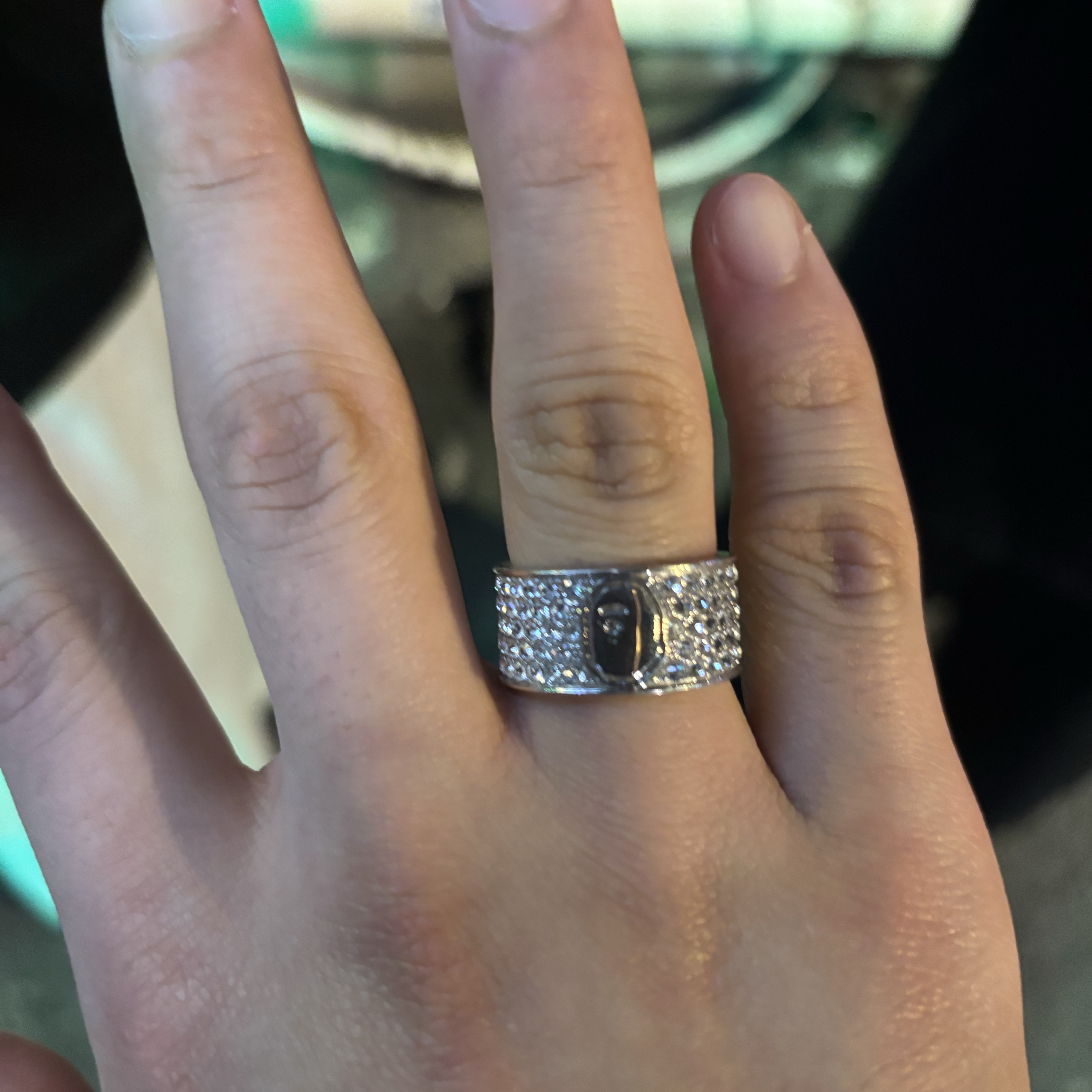 BAPE Ape Head Logo Ring Silver 착용 스타일 - 1