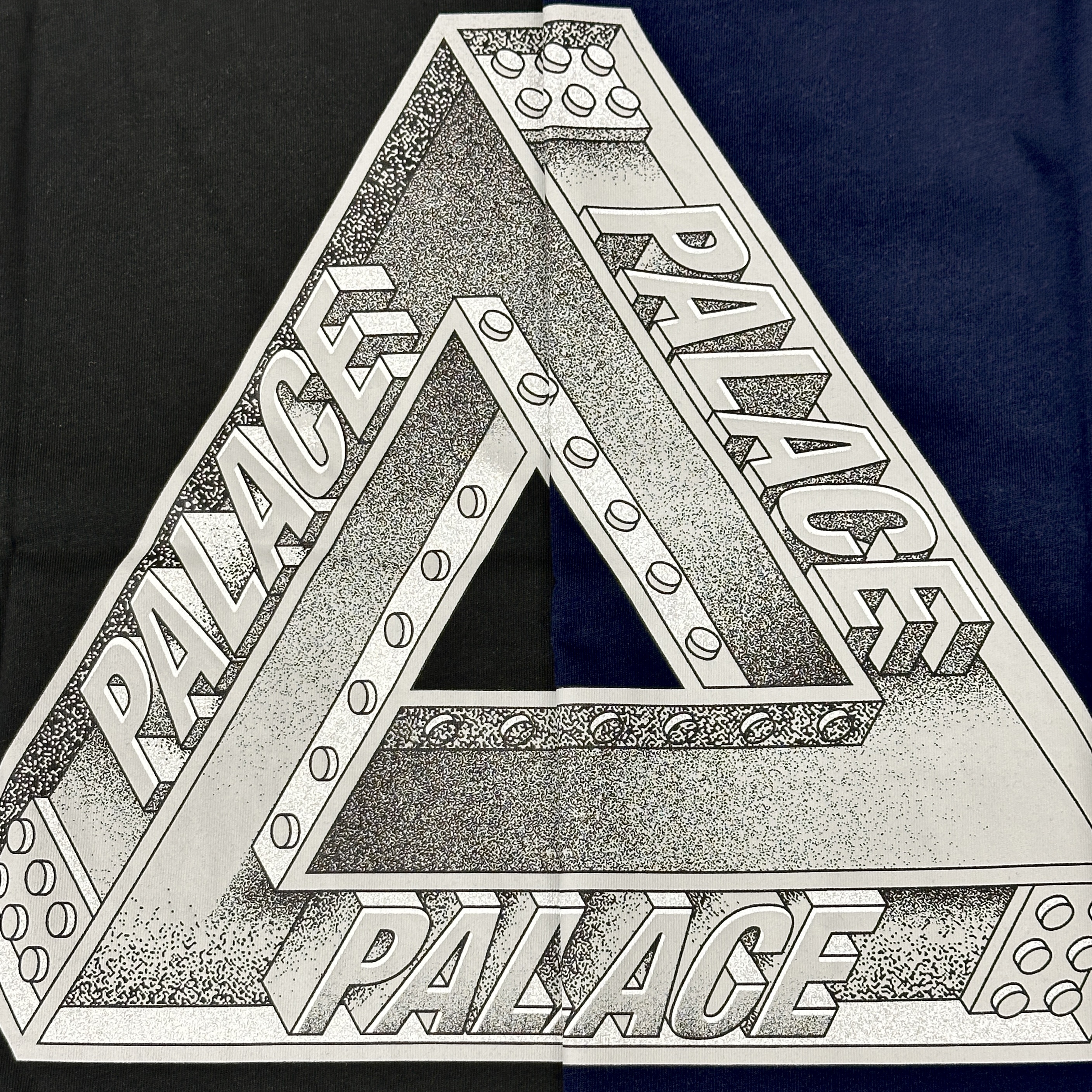 Palace Tri Girders T-Shirt Black - 26SS, Palace Tri Girders T-Shirt Navy - 26SS 착용 스타일 - 1