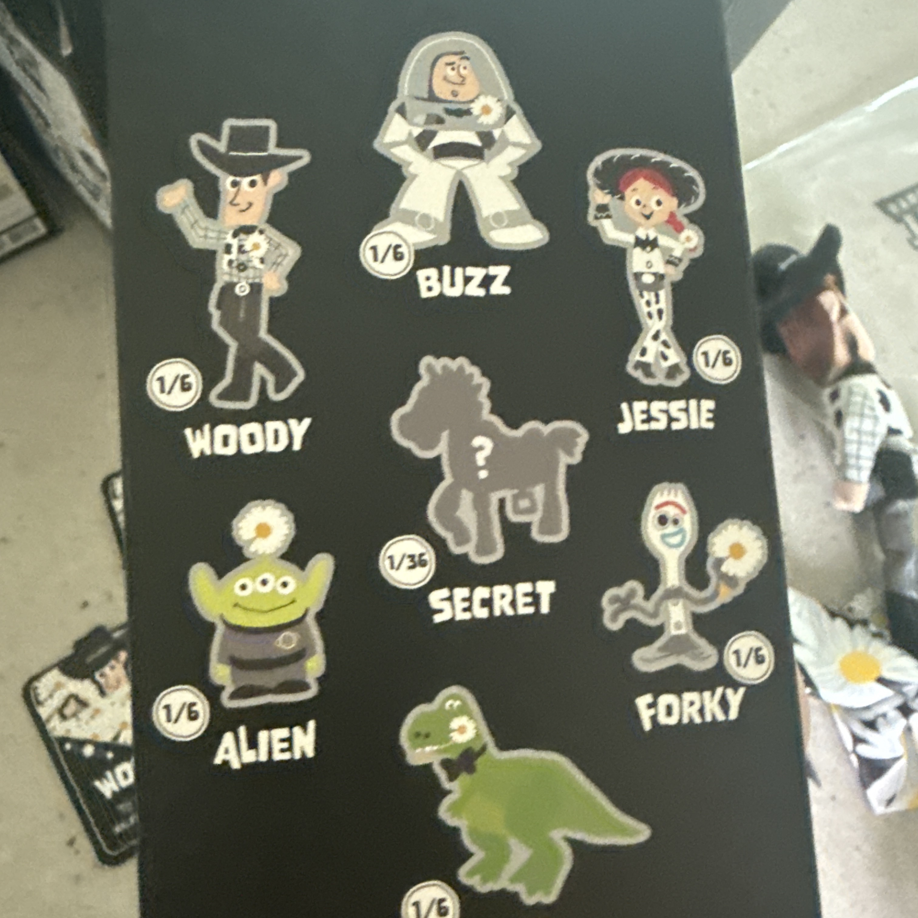Peaceminusone x Toy Story The First Fan Plush Keyring Sealed Case (6 Blind Boxes) 착용 스타일 - 2