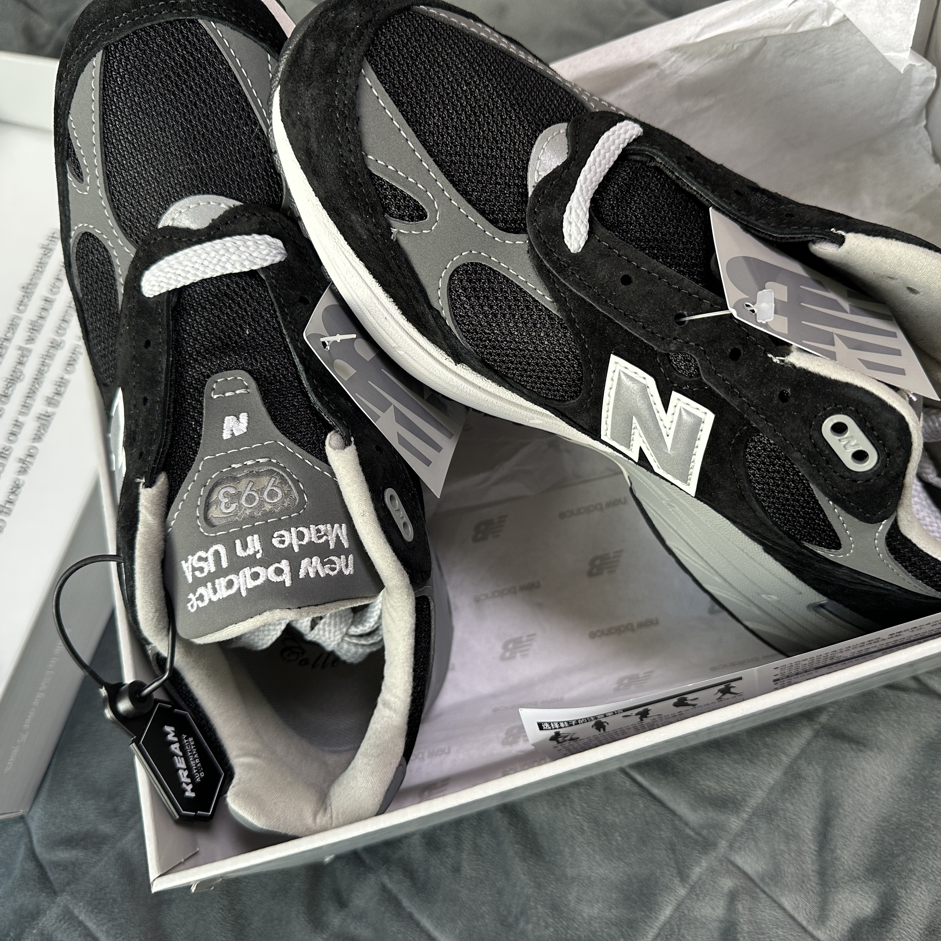 New Balance 993 Made in USA Black - D Standard 착용 스타일 - 2