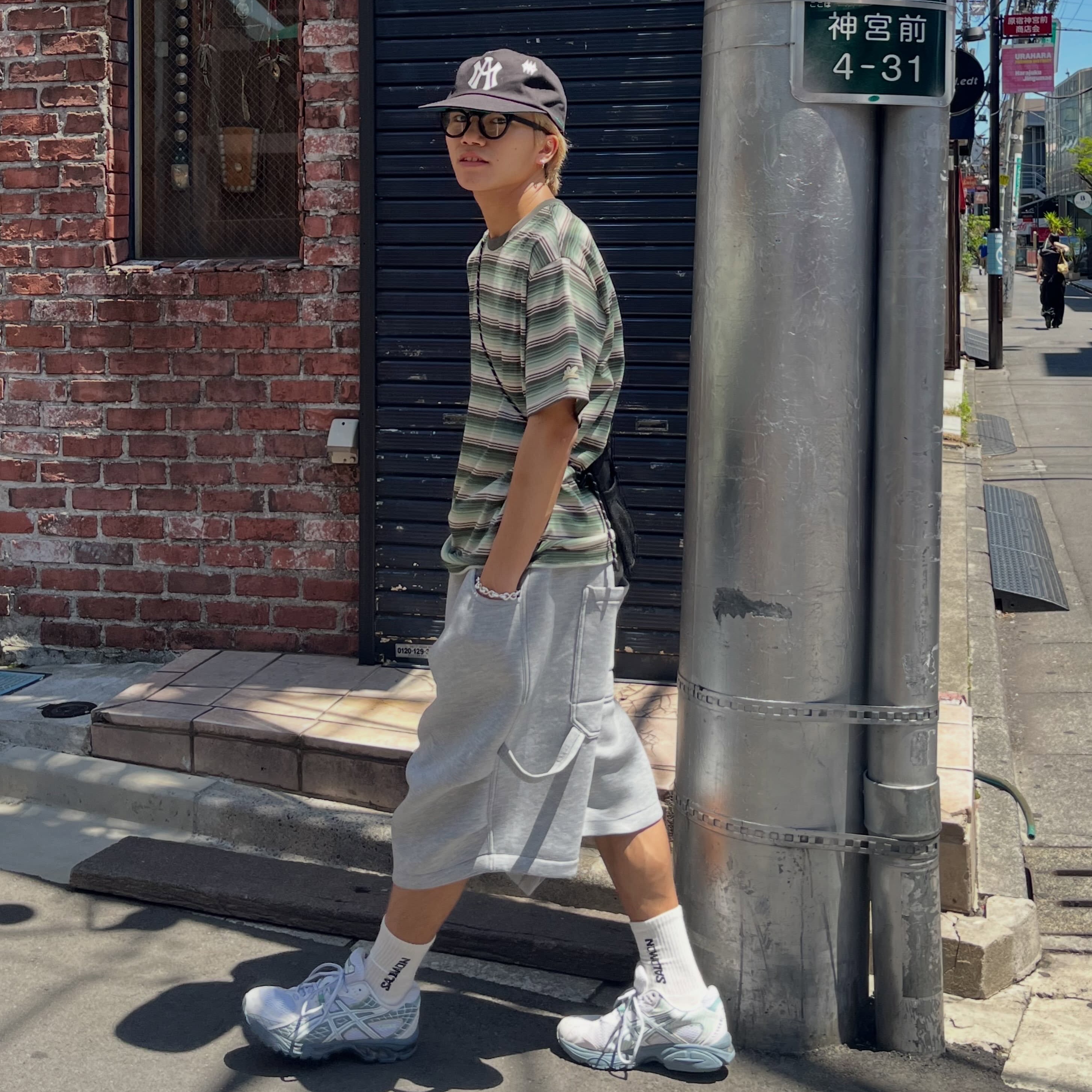 Millo Archive Arch-Drop Sweat Half Pants Melange Gray, Millo Archive Arch-Drop Sweat Half Pants Black 착용 스타일 - 1