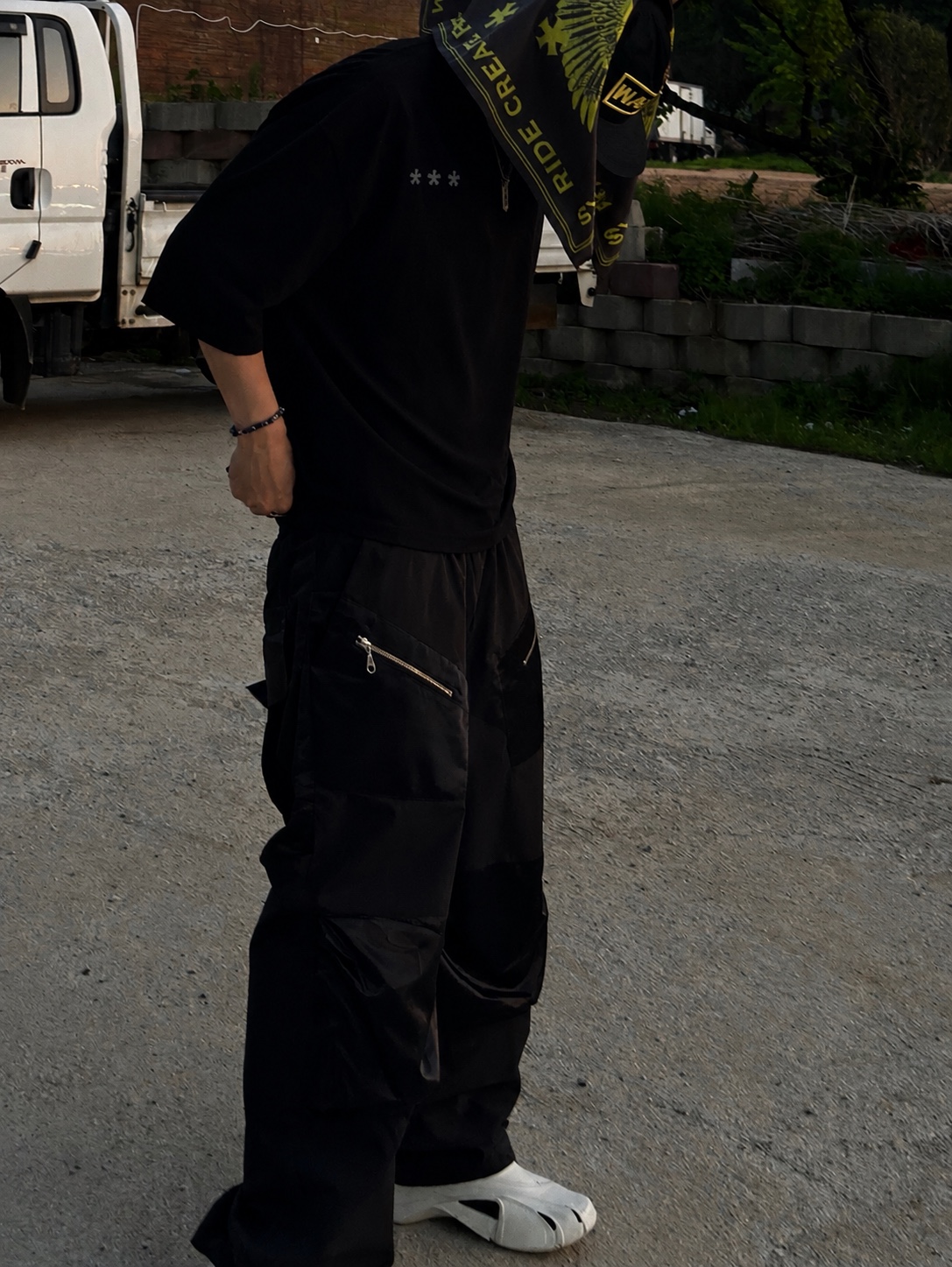 Wapworks Protective Shell 3-Layer Pants, Wapworks Hardwork Crop T-Shirt Black 착용 스타일