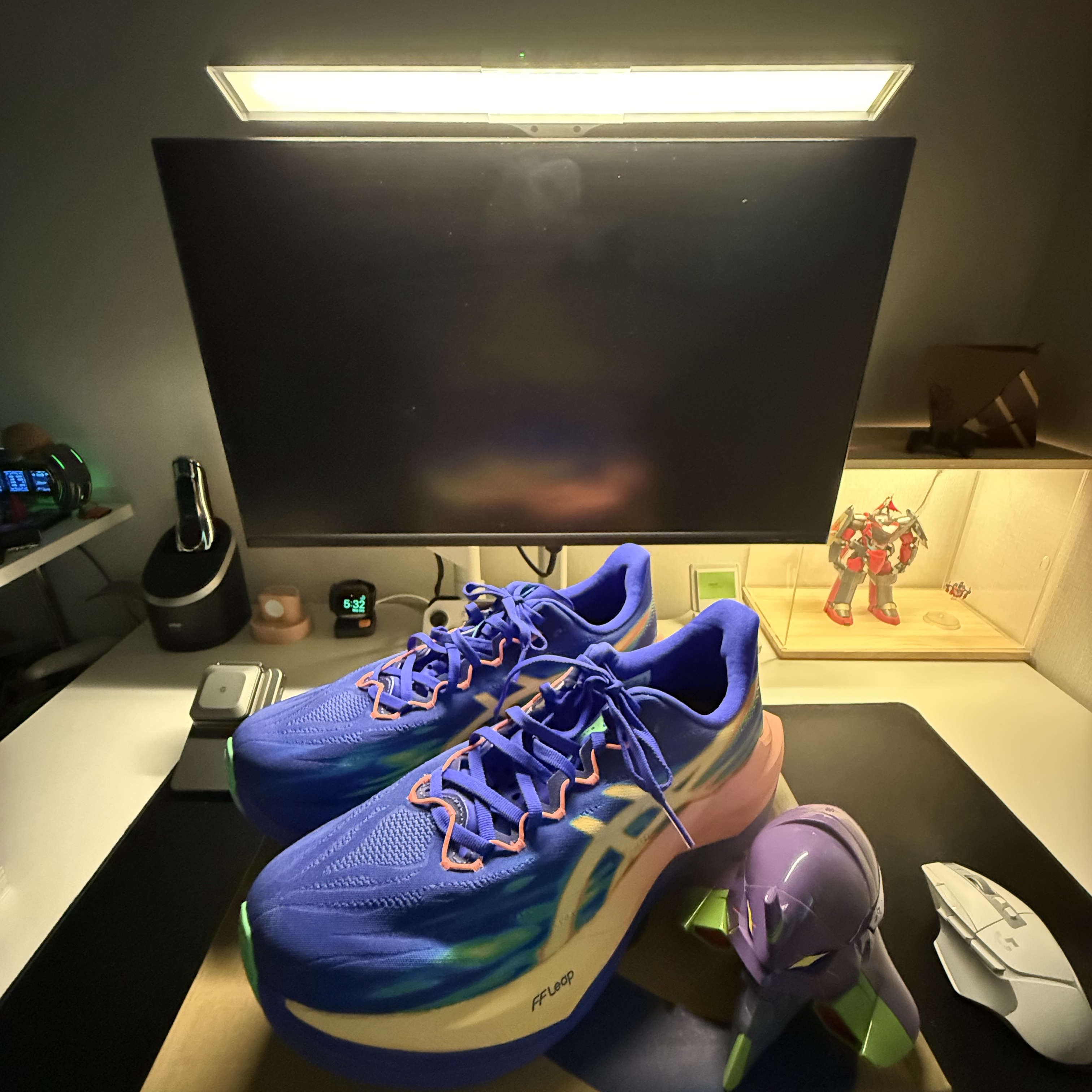 Asics Superblast 3 Cobalt Burst Light Orange, Casetify x Evangelion Test Type-01 Collectible AirPods Pro 2nd Gen Case 착용 스타일