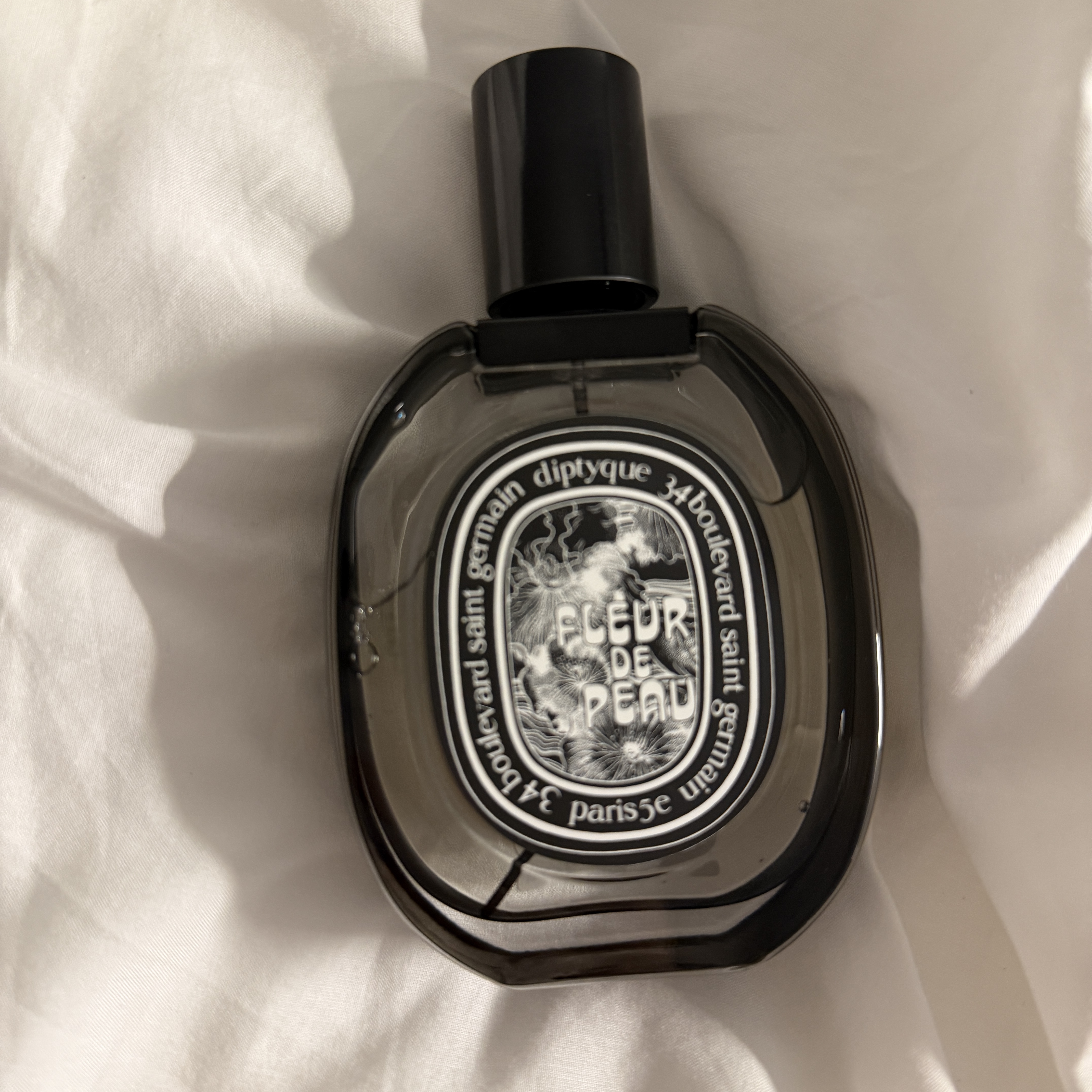 Diptyque Fleur De Peau Eau De Parfum 75ml 착용 스타일 - 2