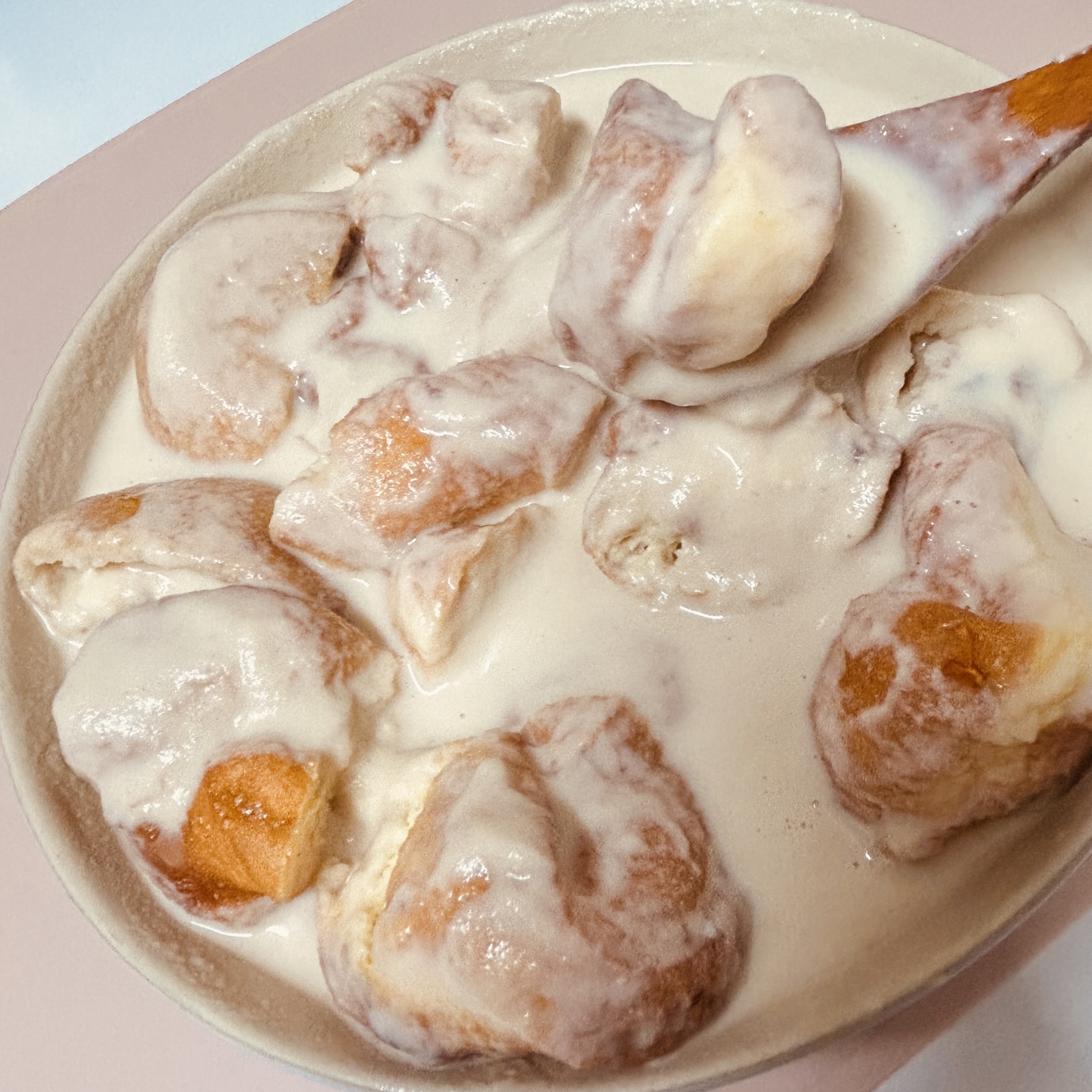 [KREAM 단독] Samlip Ready B Mochi Sticky Donuts / Twisted Bread 2 bags (10 pieces) 착용 스타일 - 3
