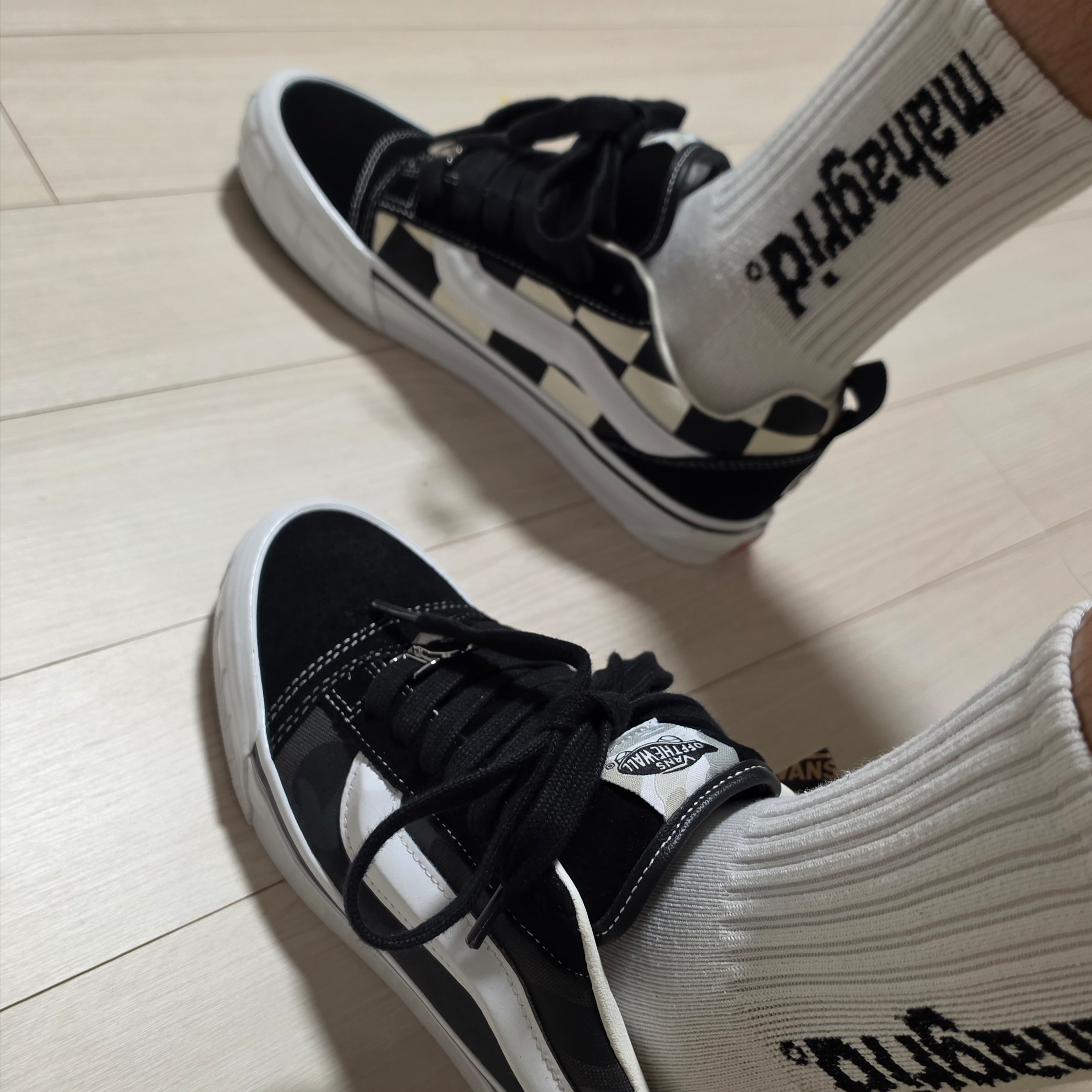 Vans x BAPE Premium Knu-Skool Camo Black 착용 스타일 - 8