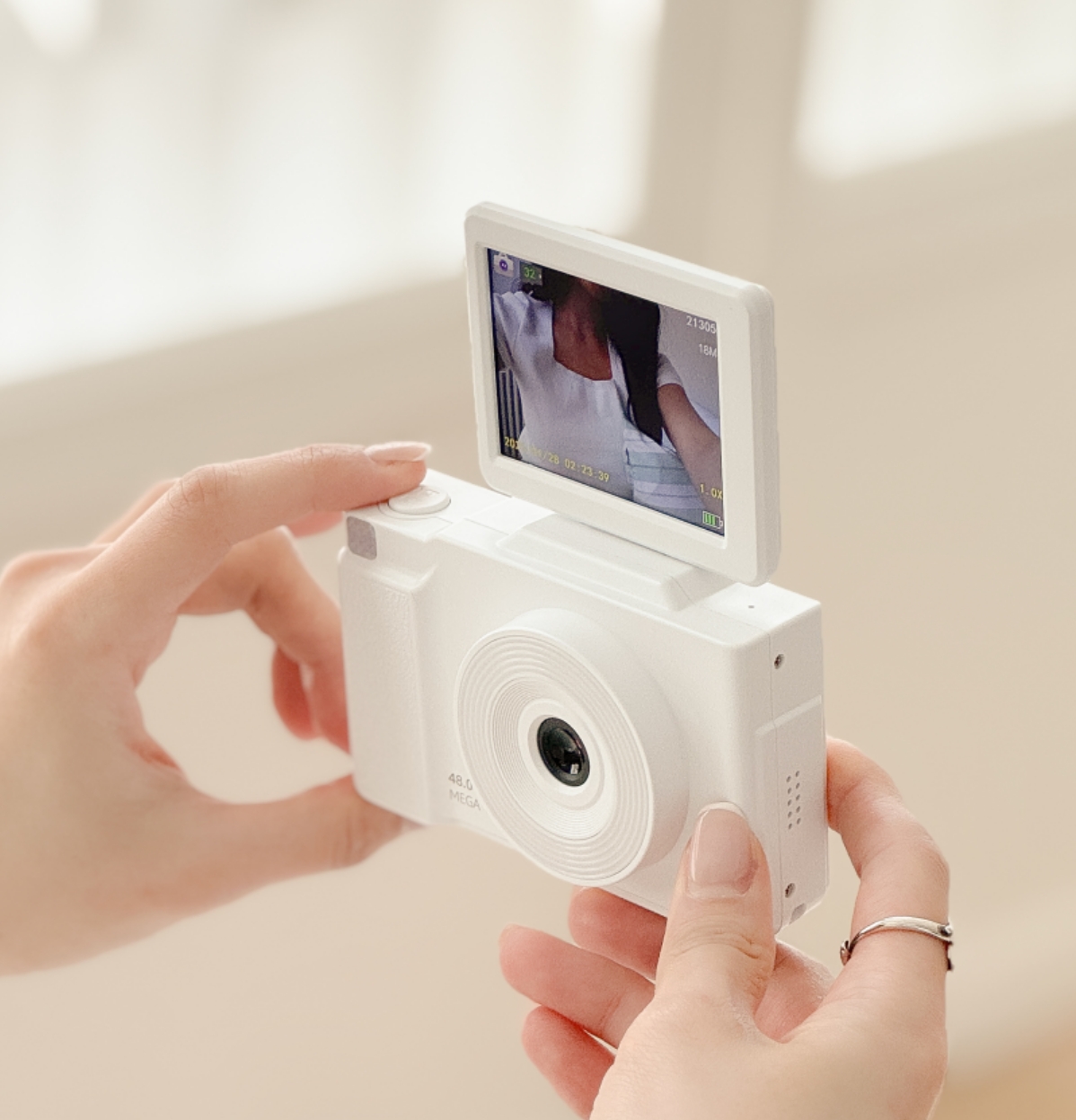 리닷 빈티지 폴더 디지털 카메라 화이트(REDOT VINTAGE FORDER DIGITAL CAMERA WHITE) - 2