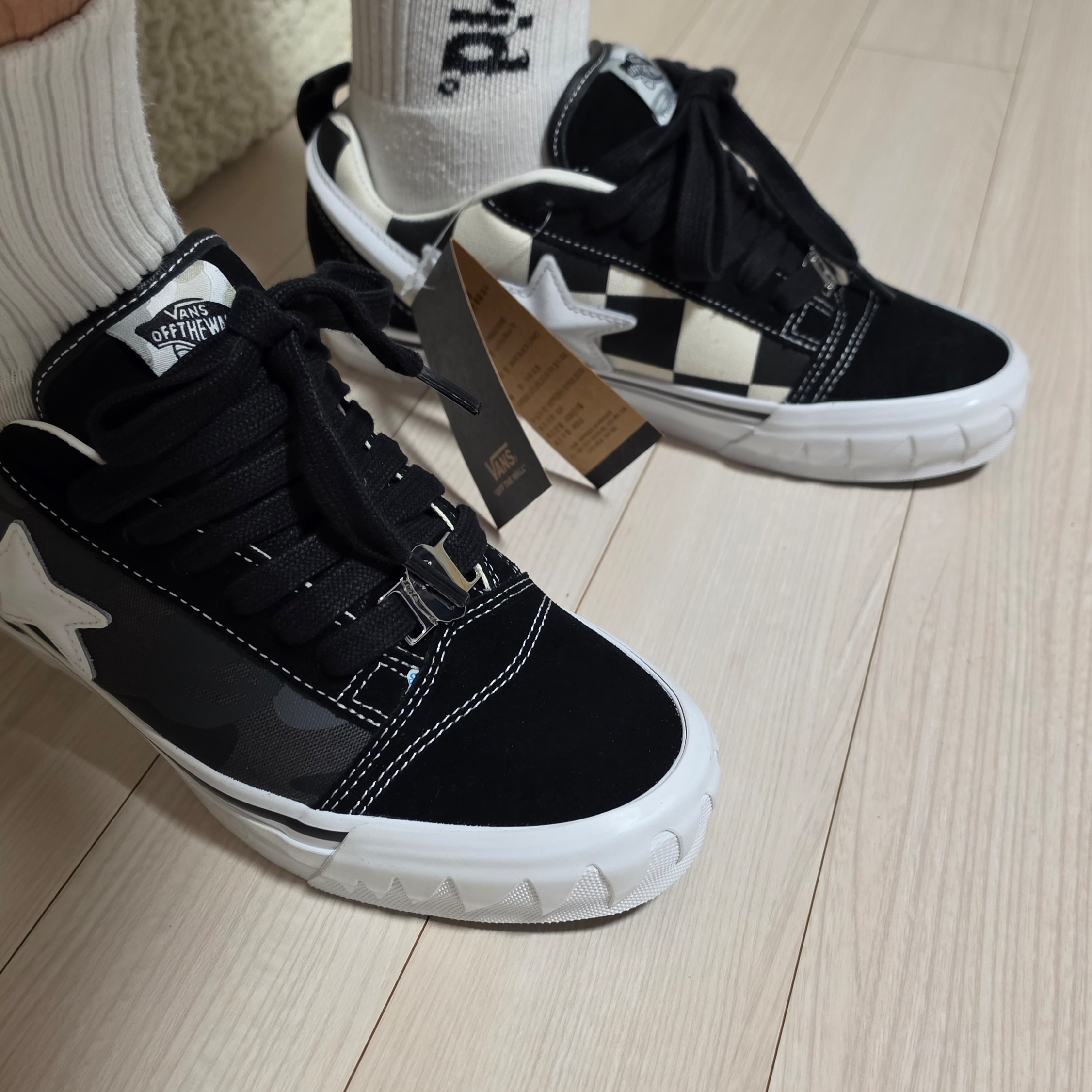 Vans x BAPE Premium Knu-Skool Camo Black 착용 스타일 - 7