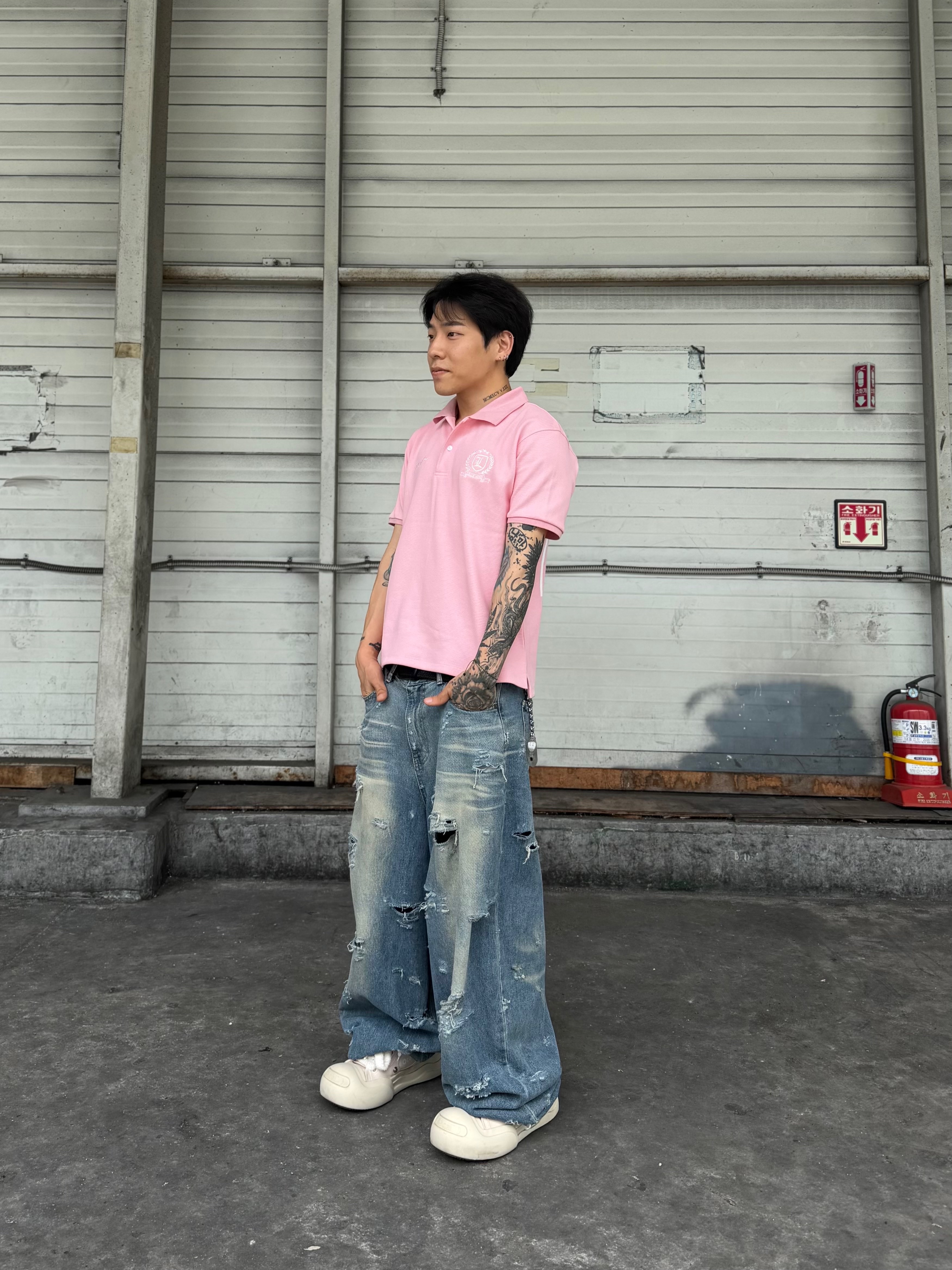 I FEEL LUCKY Feelin' Lucky T-Shirt Pink 착용 스타일 - 4