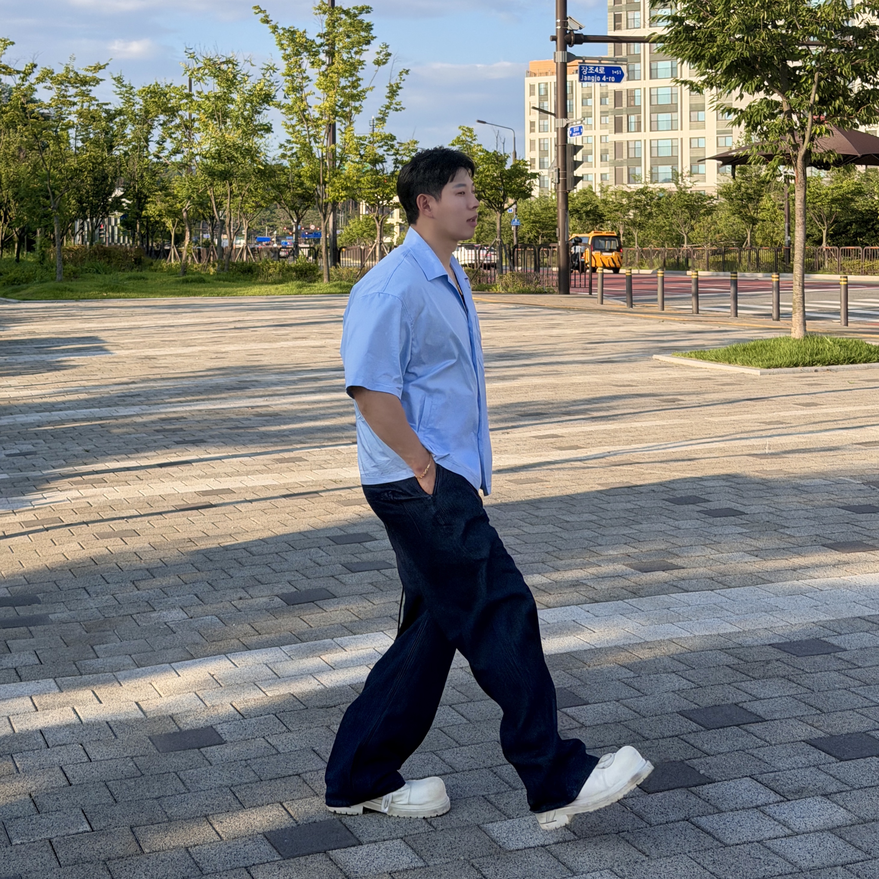 Nonnod Vacation Shirt Blue 착용 스타일 - 3