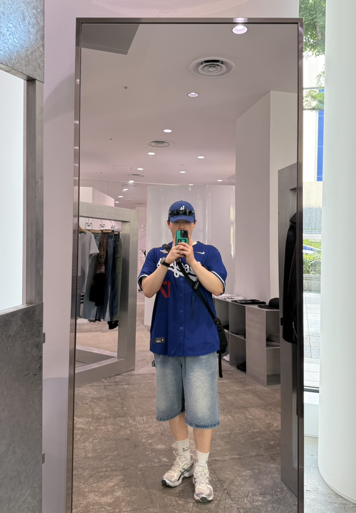 KREAM 프로필 이미지