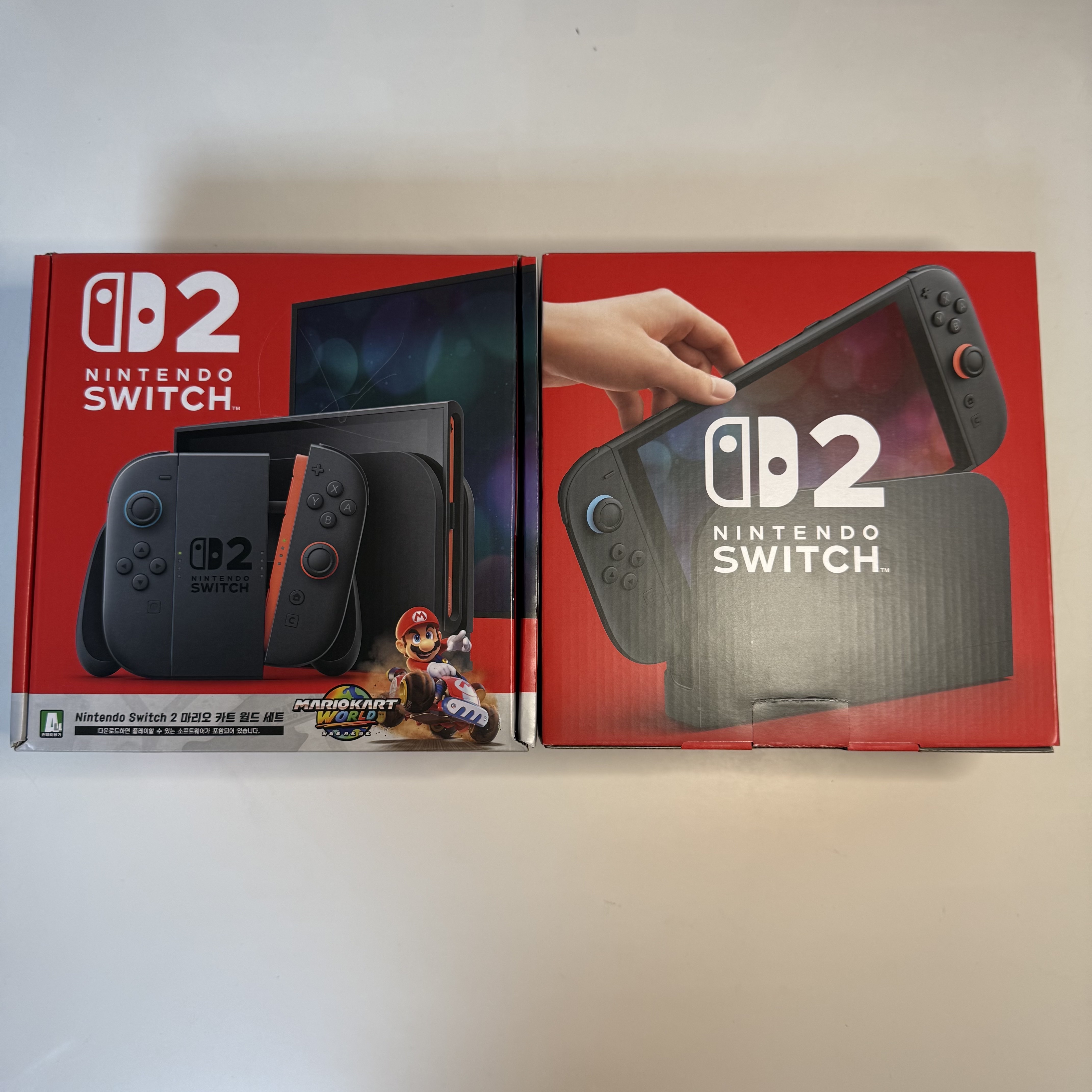 Nintendo Switch 2 Mario Kart World Set (With Software/Korean Ver.), Nintendo Switch 2 Black (Korean Ver.) 착용 스타일