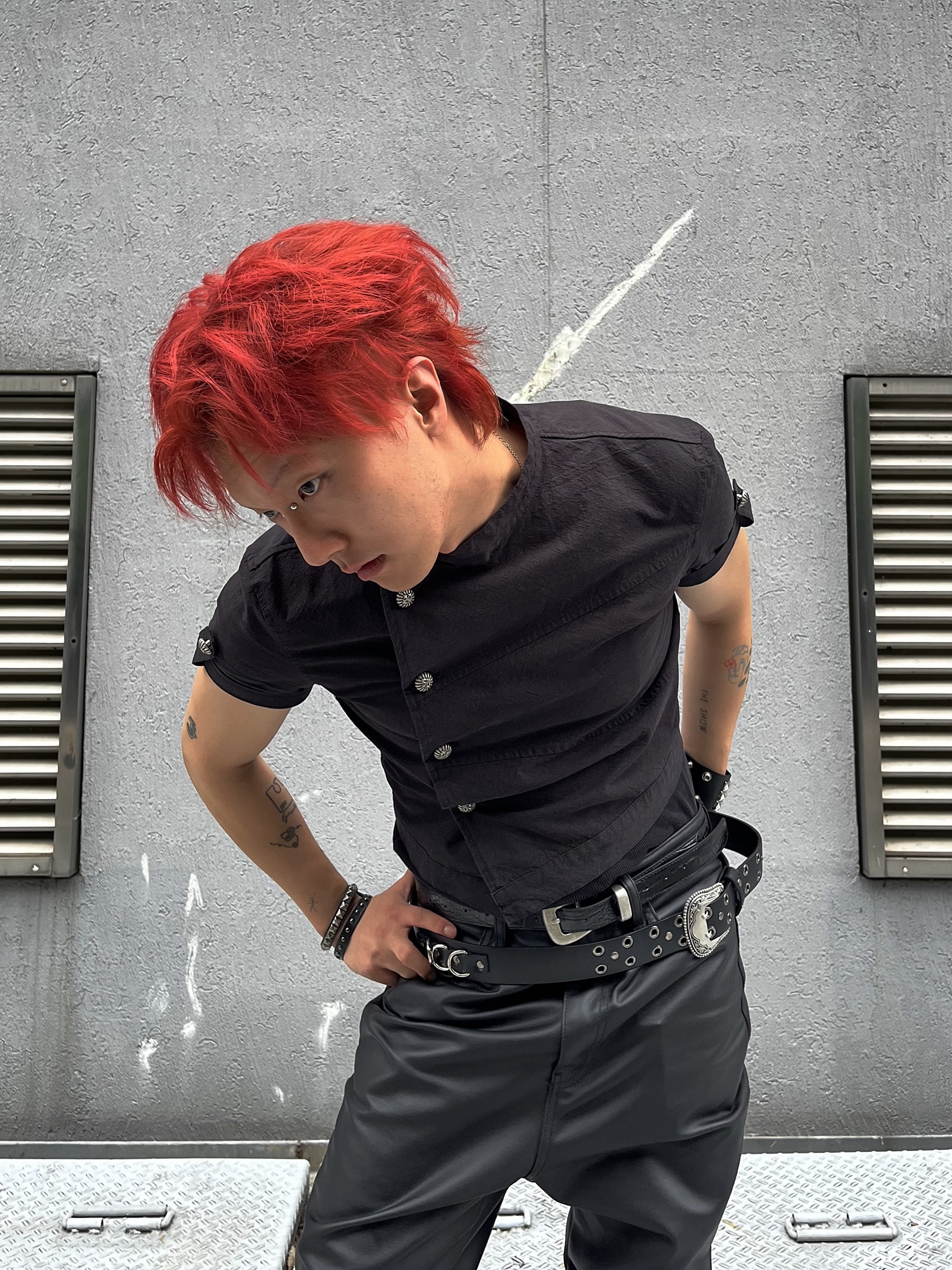 AX CONNECTION Crocodile Texture Belt 착용 스타일 - 3