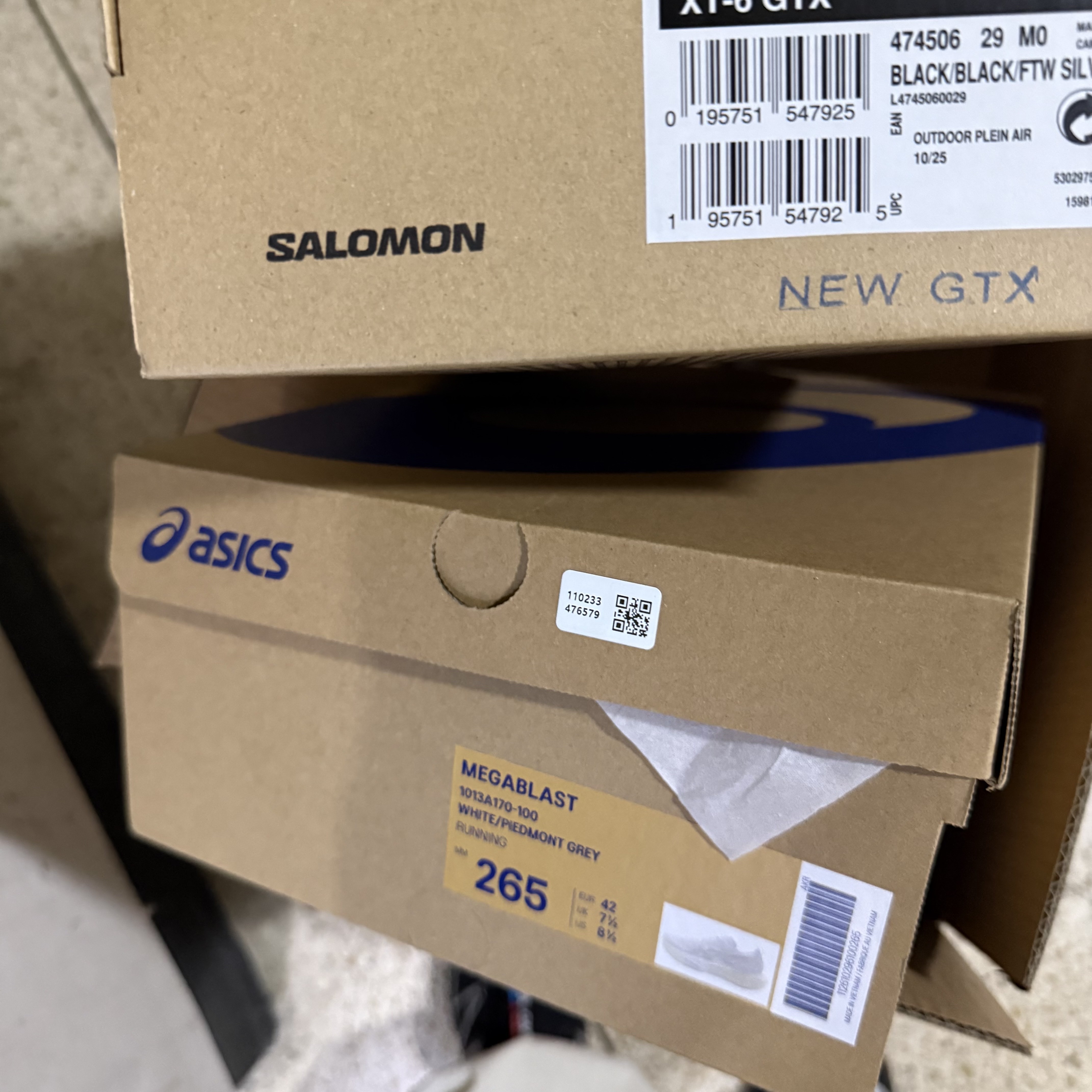 Salomon XT-6 GTX Black Silver 착용 스타일