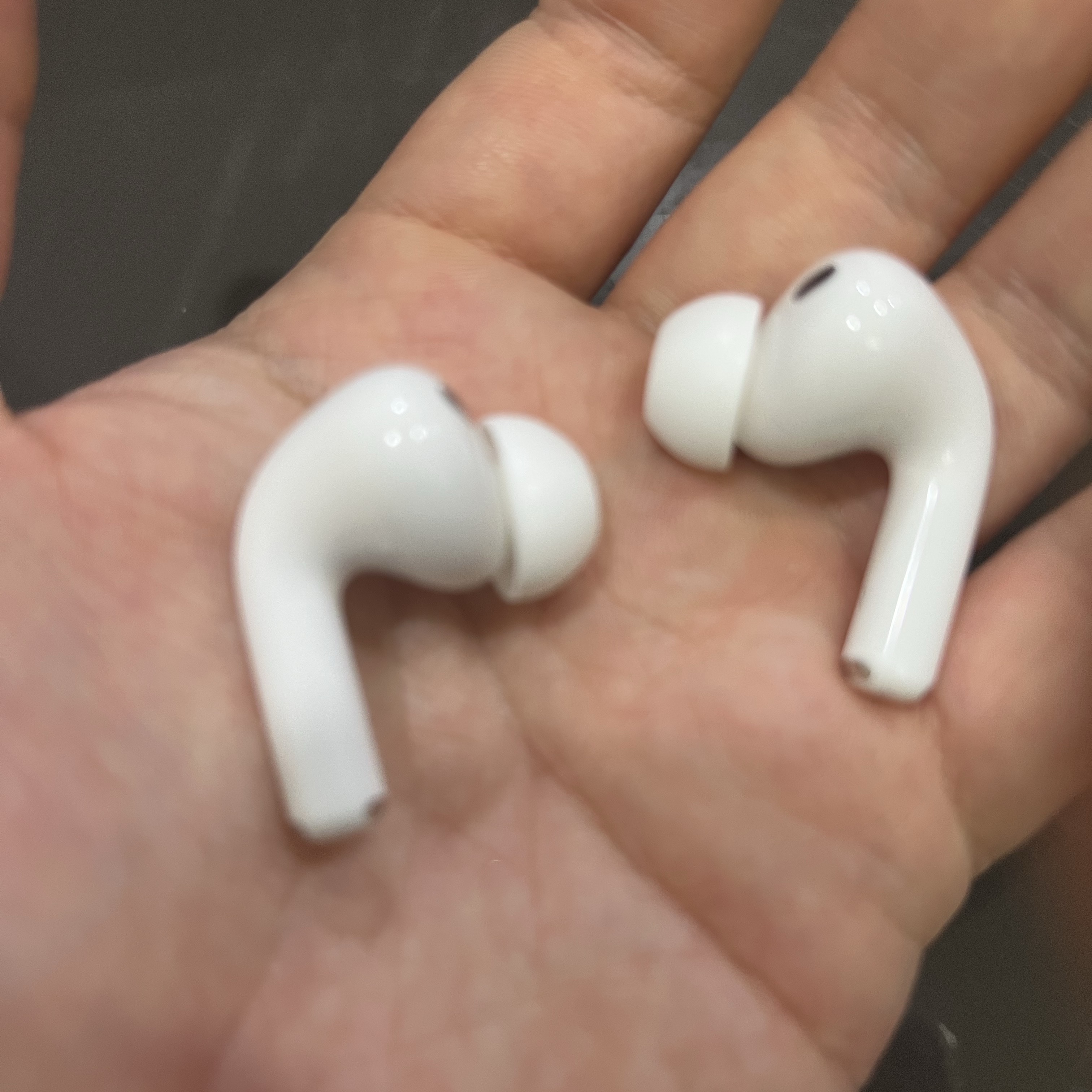 Apple AirPods Pro 3rd Gen (Korean Ver.) 착용 스타일