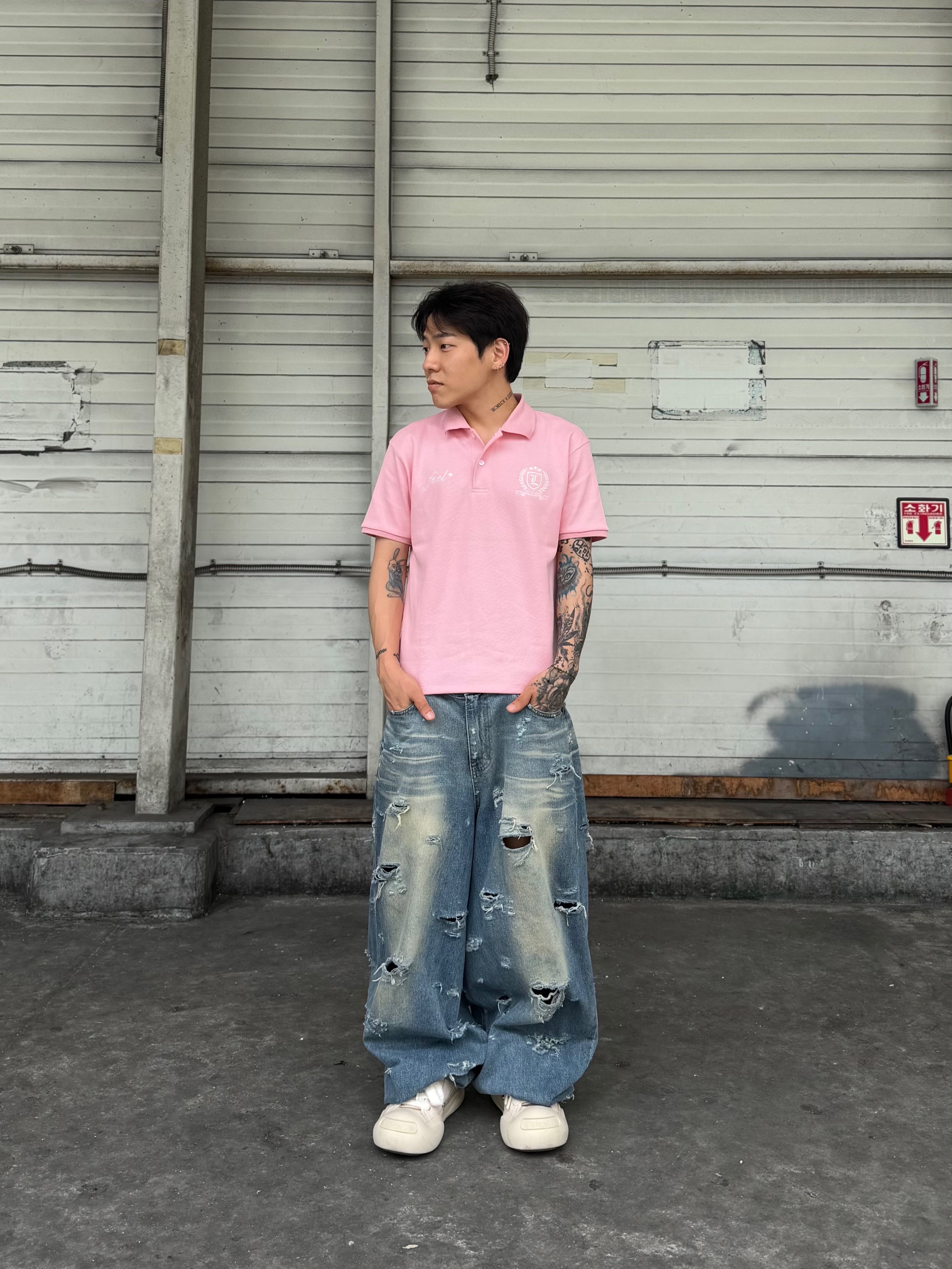 I FEEL LUCKY Feelin' Lucky T-Shirt Pink 착용 스타일 - 2