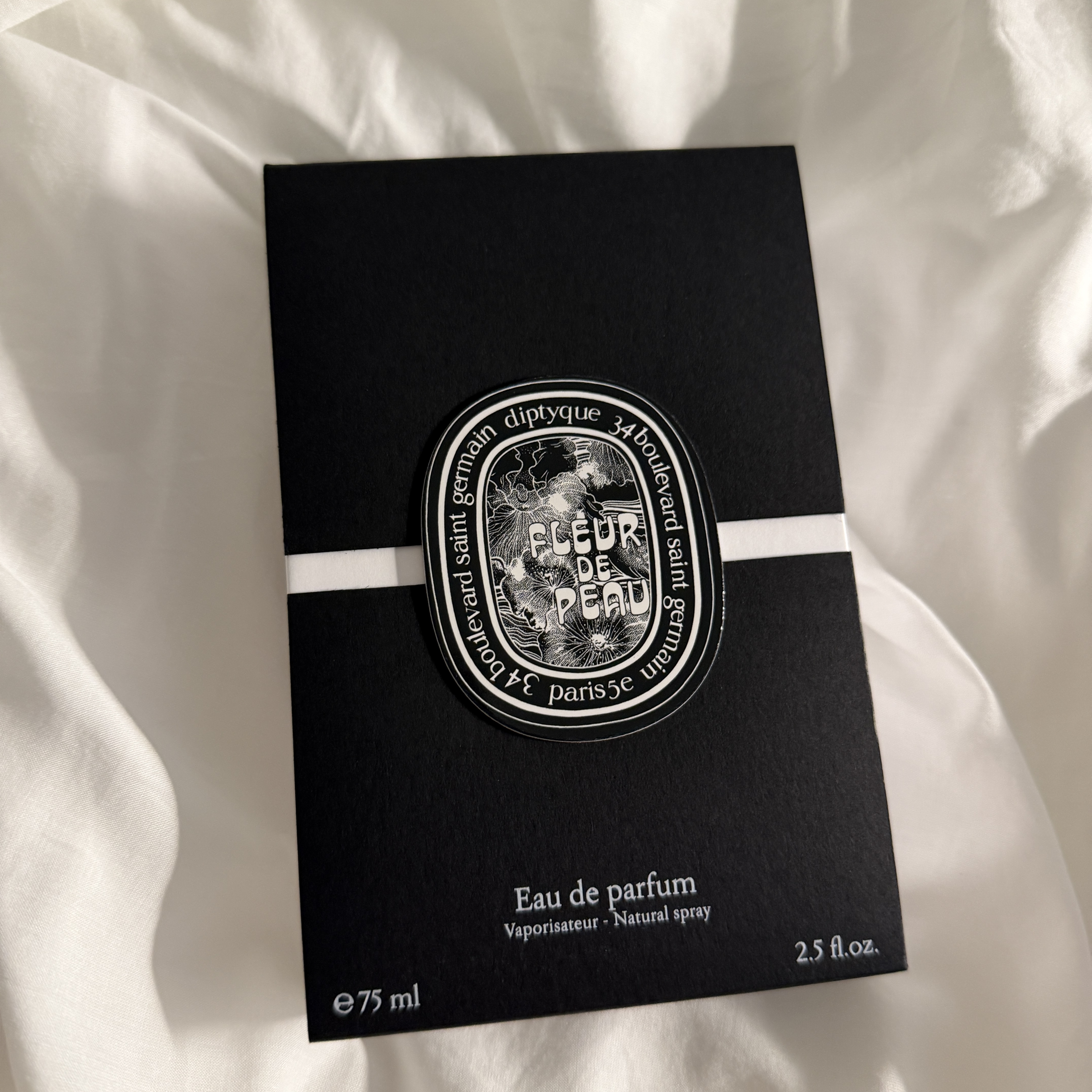 Diptyque Fleur De Peau Eau De Parfum 75ml 착용 스타일 - 1