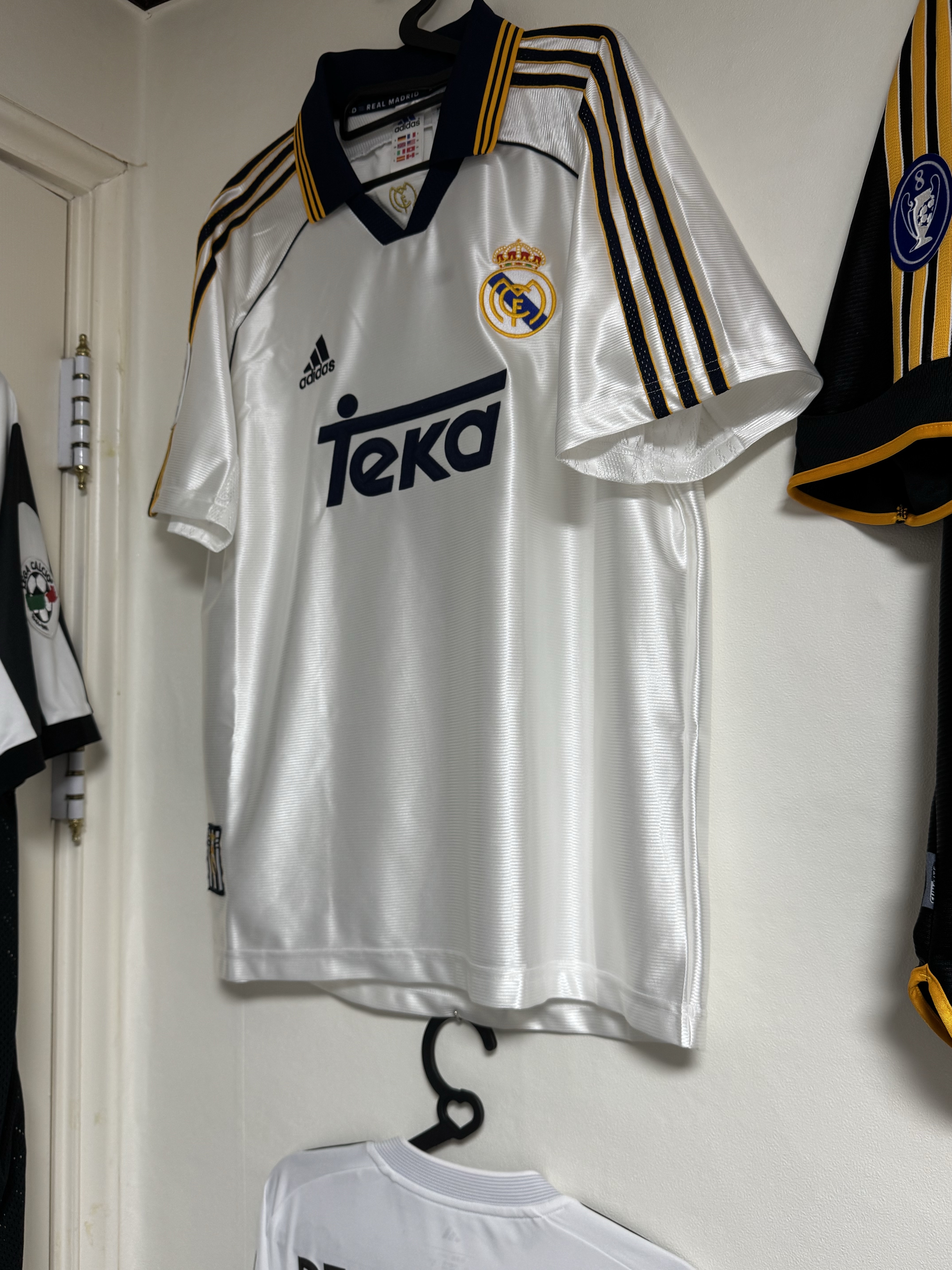 Adidas Real Madrid 99/00 Home Jersey White - KR Sizing (Non Marking Ver.) 착용 스타일 - 2