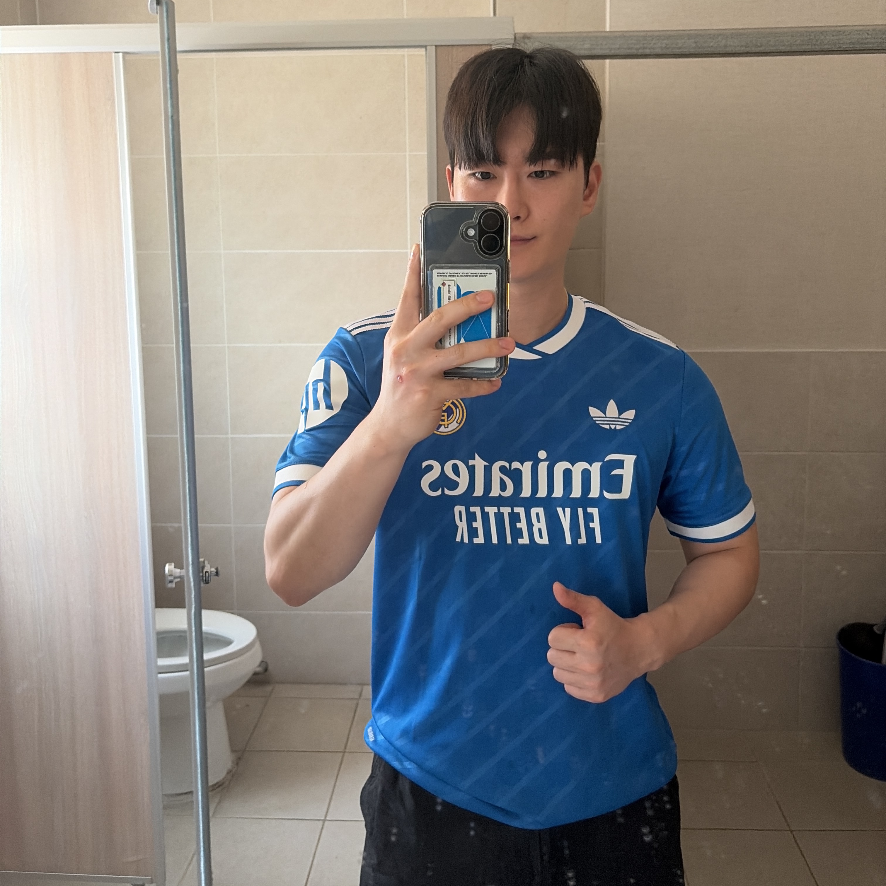 Adidas Real Madrid 2025/26 3rd Jersey Blue Bird - KR Sizing (Non Marking Ver.) 착용 스타일