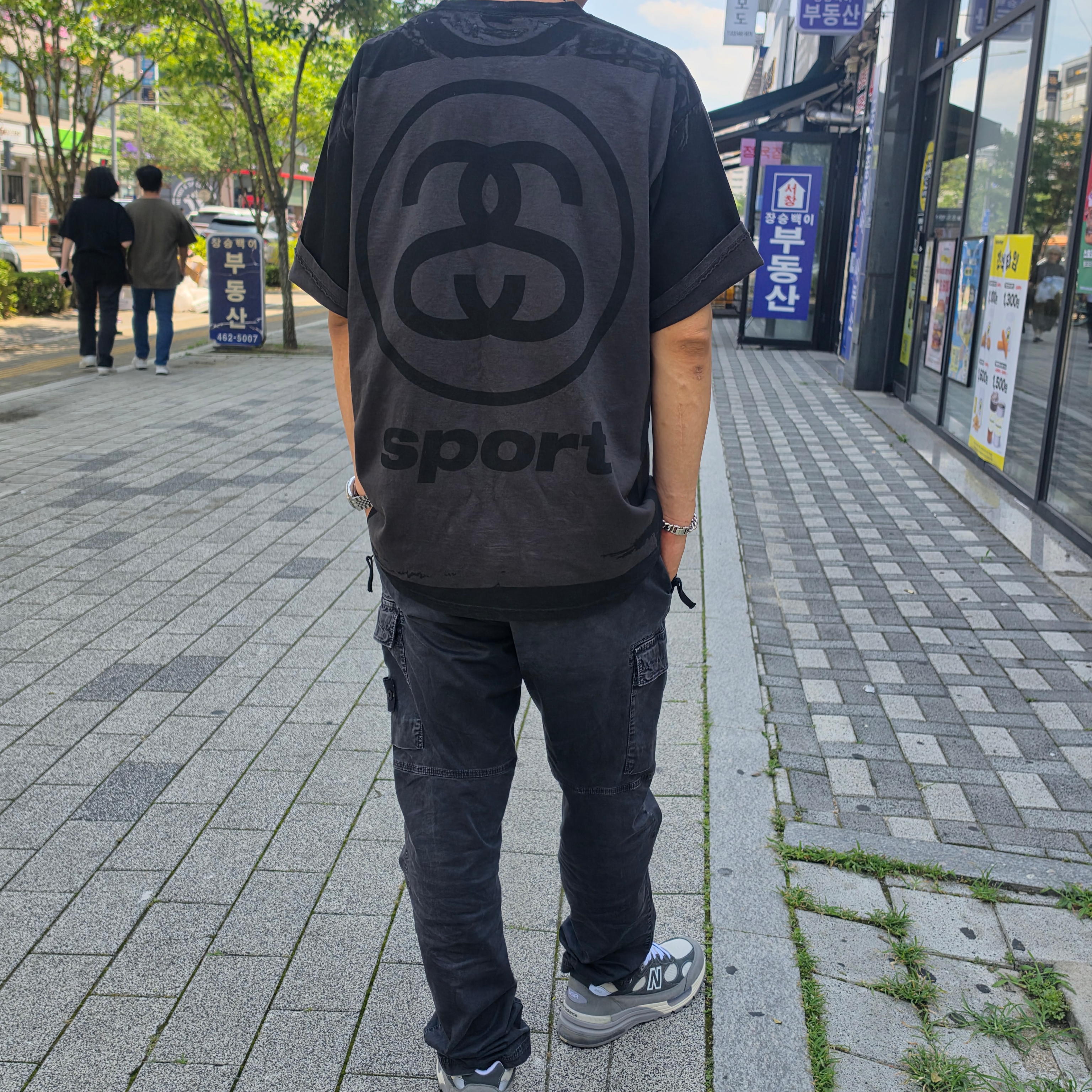 Stussy Link Sport Pigment Dyed T-Shirt Faded Black 착용 스타일
