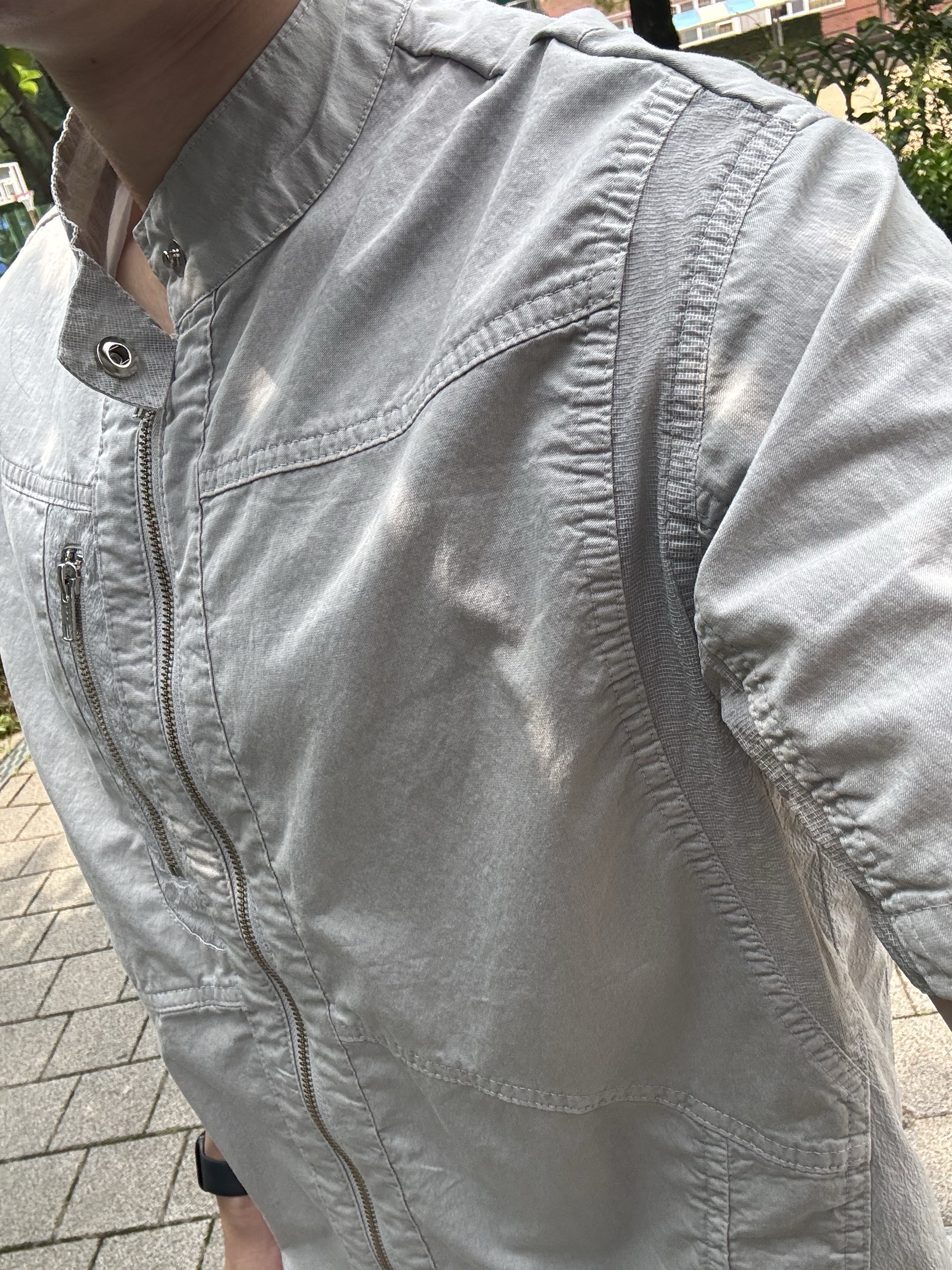 Ignota Core:15 Explorer Zip Shirt Stone Grey 착용 스타일
