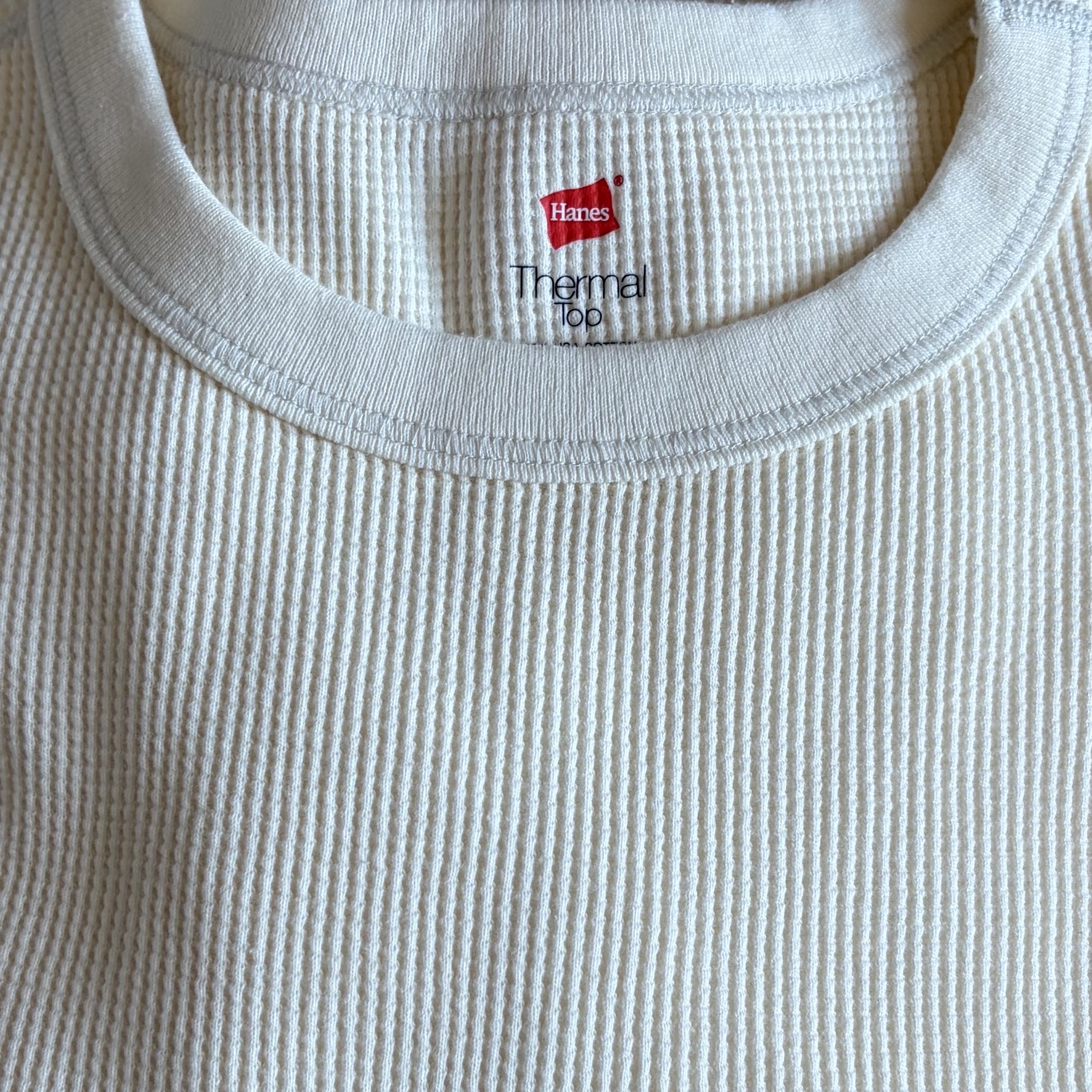 Thisisneverthat x Hanes Thermal Top Off White 착용 스타일