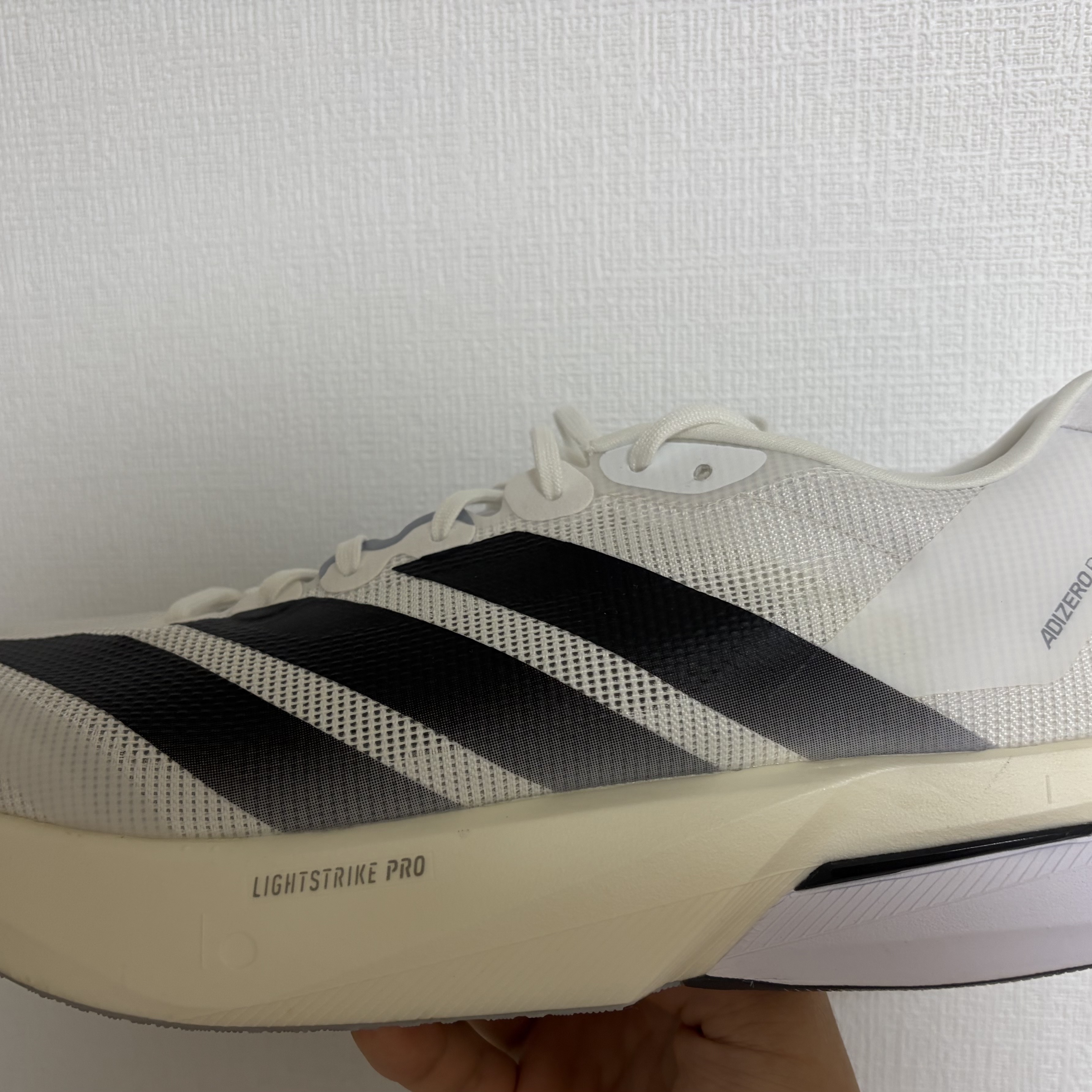 Adidas Adizero Boston 13 Cloud White Core Black 착용 스타일