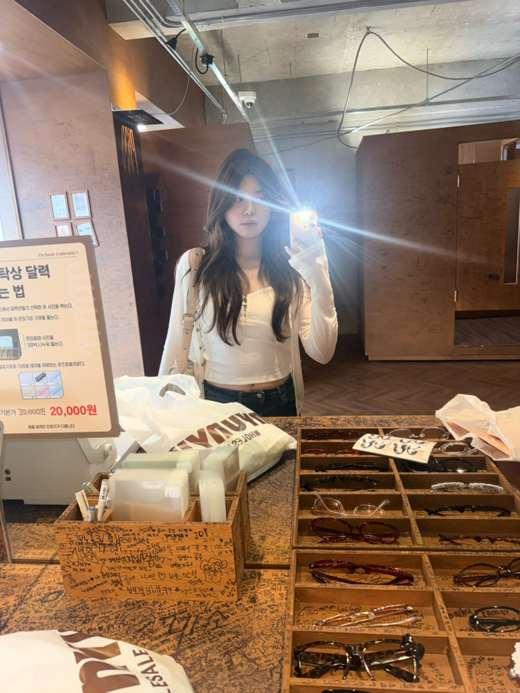 KREAM 프로필 이미지