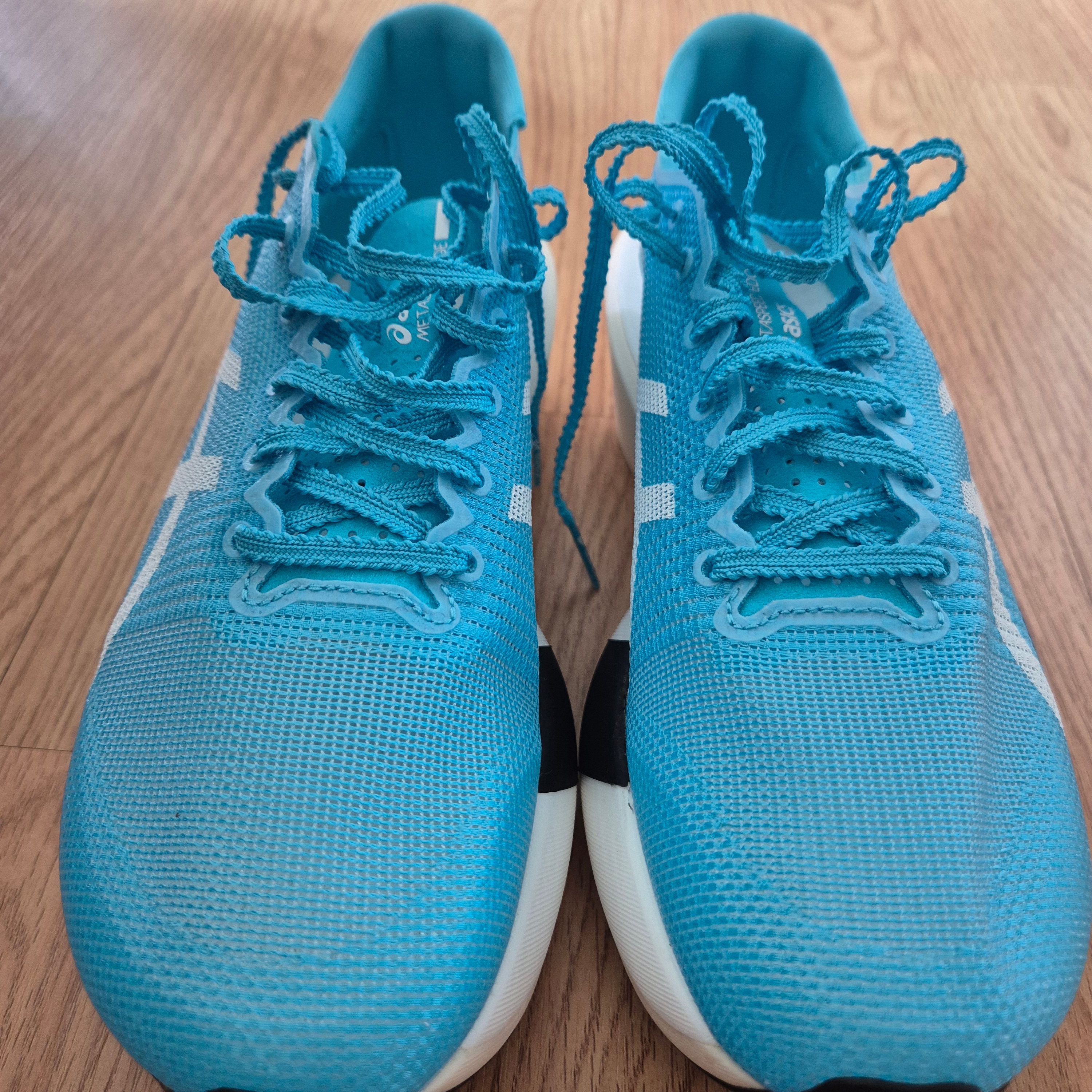 Asics Metaspeed Edge Tokyo Aquarium White 착용 스타일 - 3