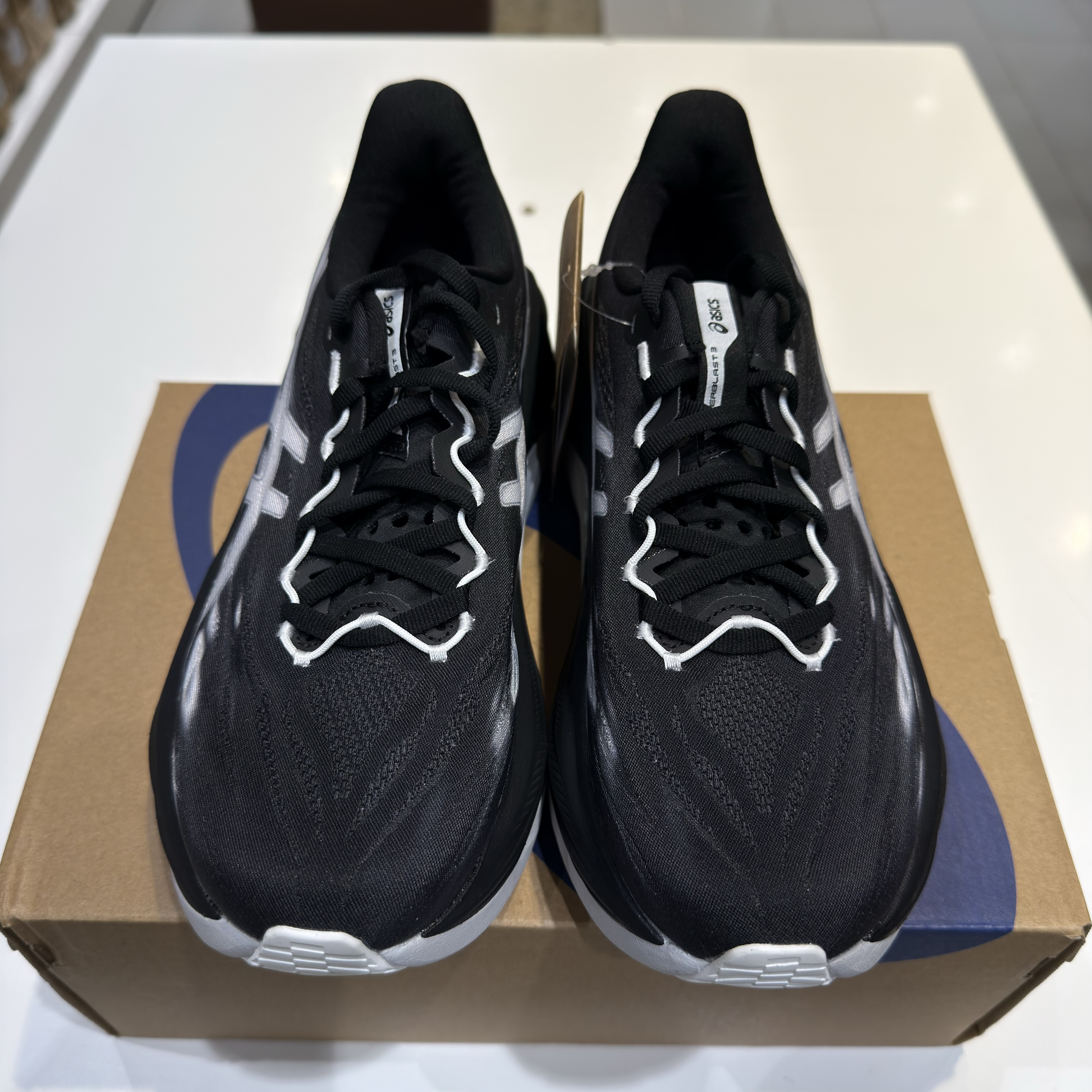 Asics Superblast 3 Black 착용 스타일 - 1