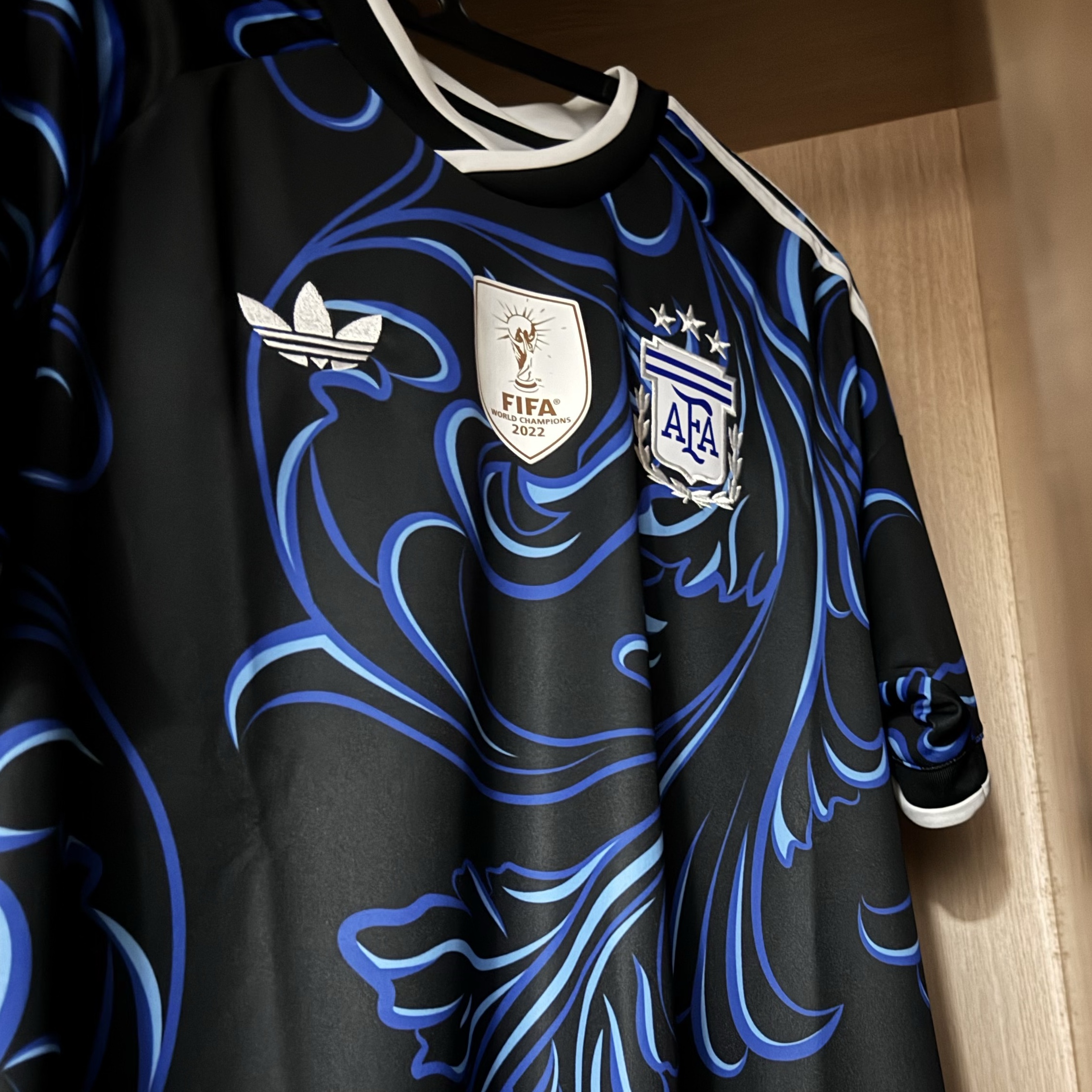 Adidas Argentina 2026 Away Jersey Black Lucid Blue - KR Sizing (Non Marking Ver.) 착용 스타일