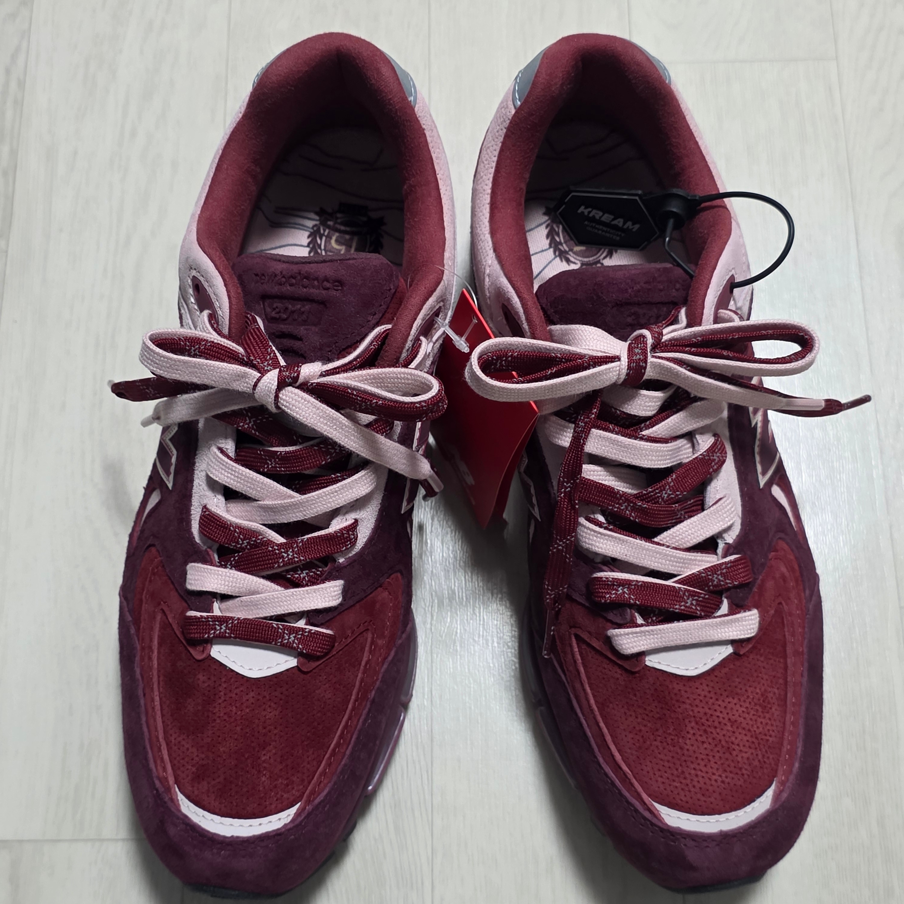 New Balance x Kith Ronnie Fieg 2011 Chocolate Truffle Sepia Rose 착용 스타일 - 2
