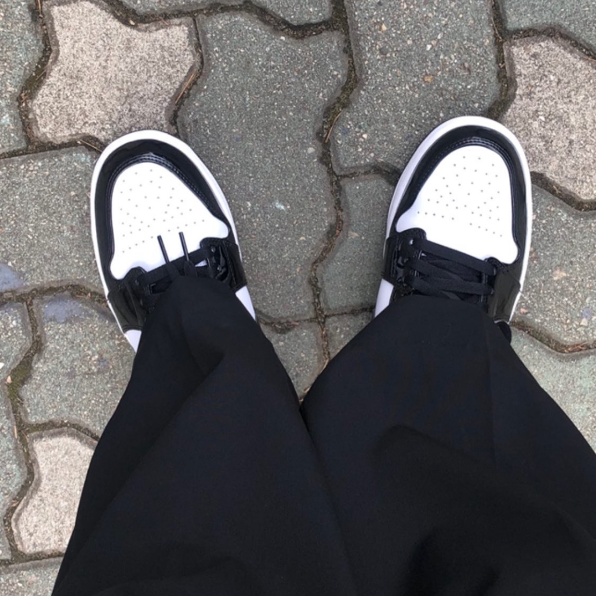 Jordan 1 Low Black Particle Grey, Musinsa Standard Wide Hidden Banding Slacks Black 착용 스타일