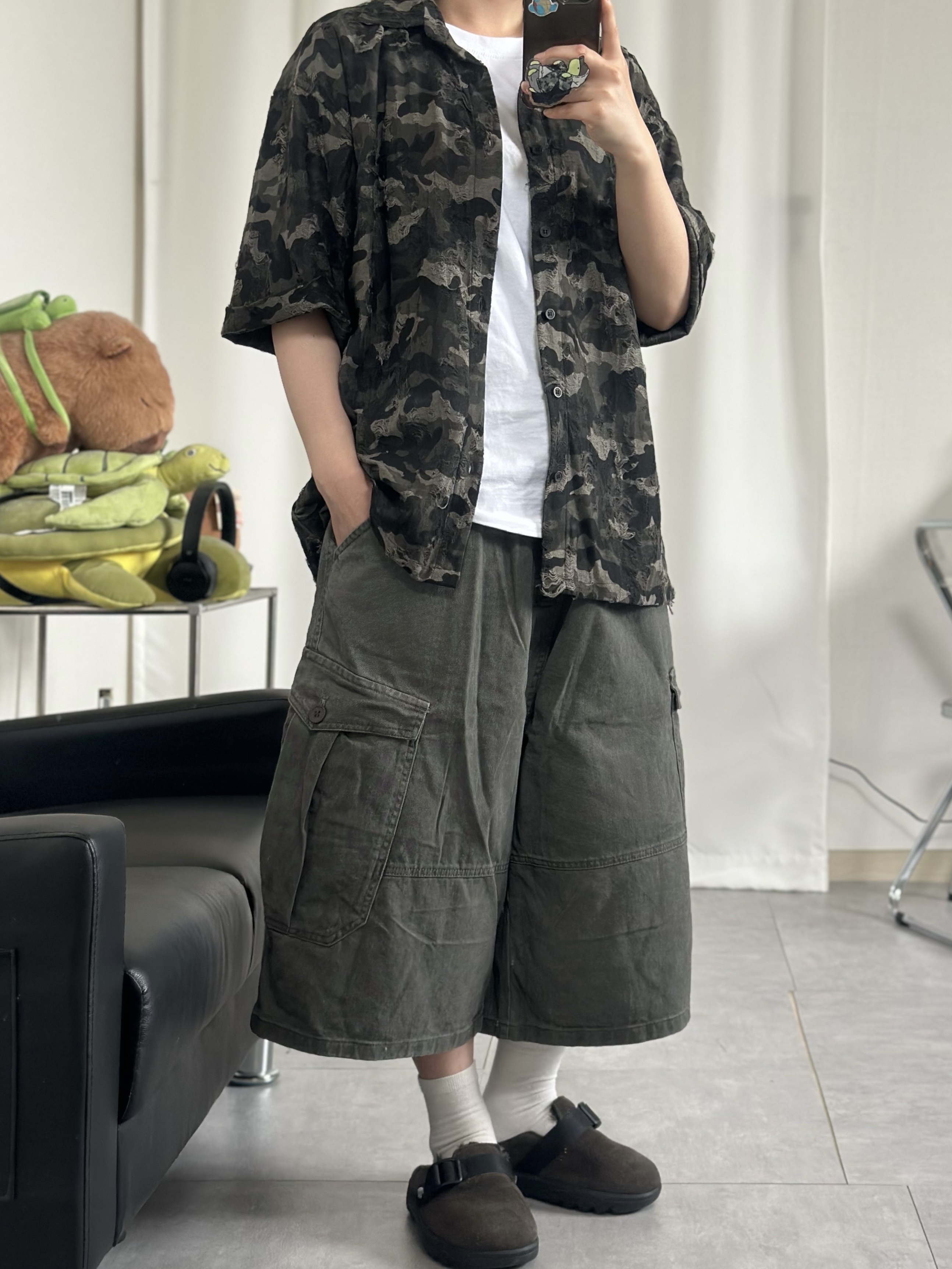 (W) Keen Newport H2 Triple Black, Keen Newport H2 Triple Black 착용 스타일 - 3