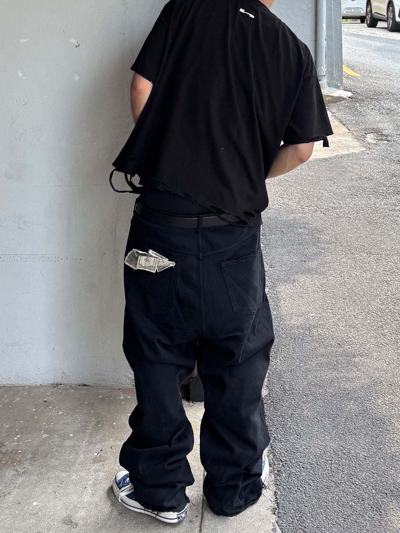 Converse Chuck 70 Ox Vintage Canvas Rush Blue, Hommless $13 Bill Pocket Pants Black 착용 스타일 - 4