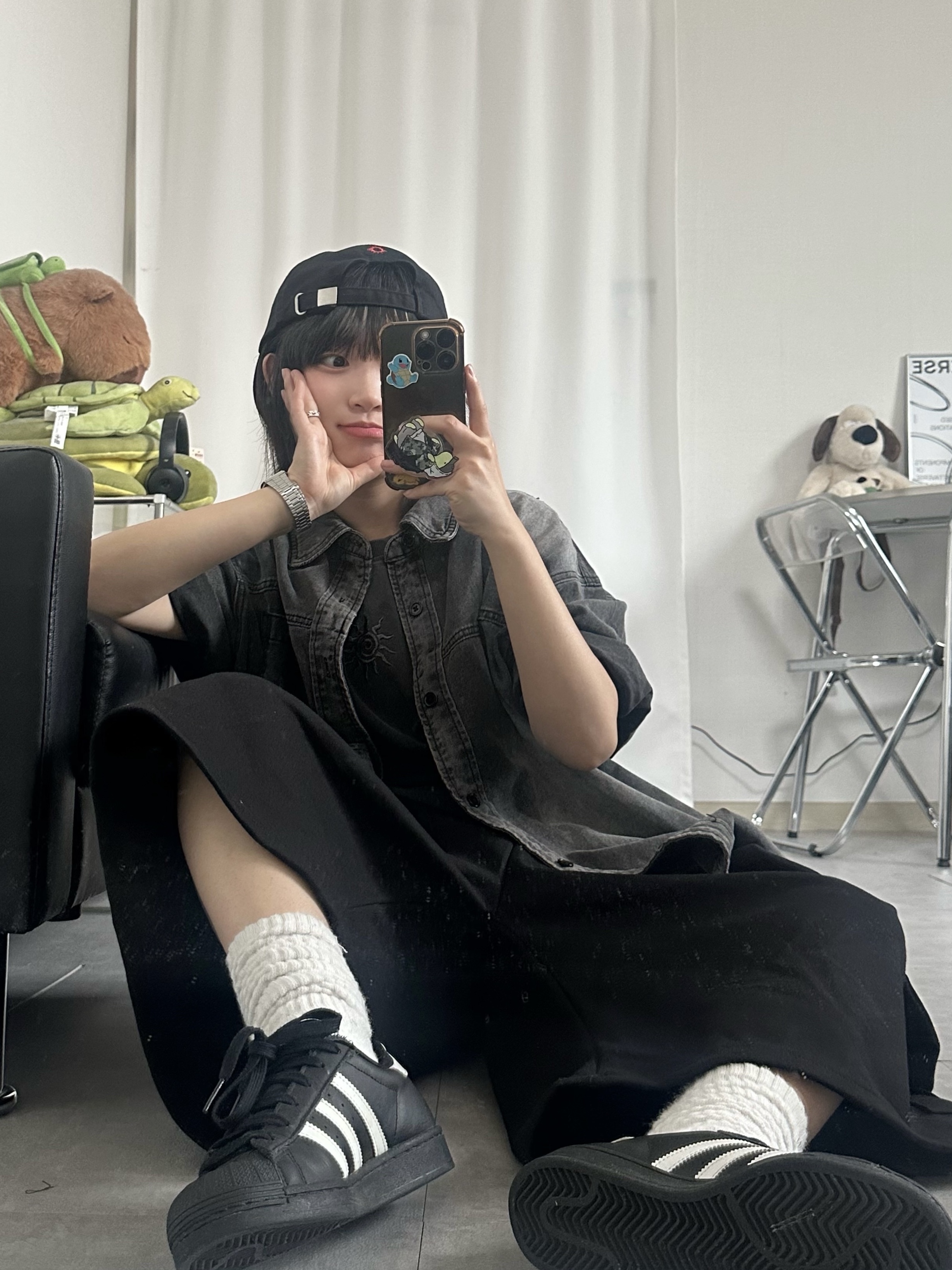 Adidas Superstar II Core Black Cloud White 착용 스타일 - 1