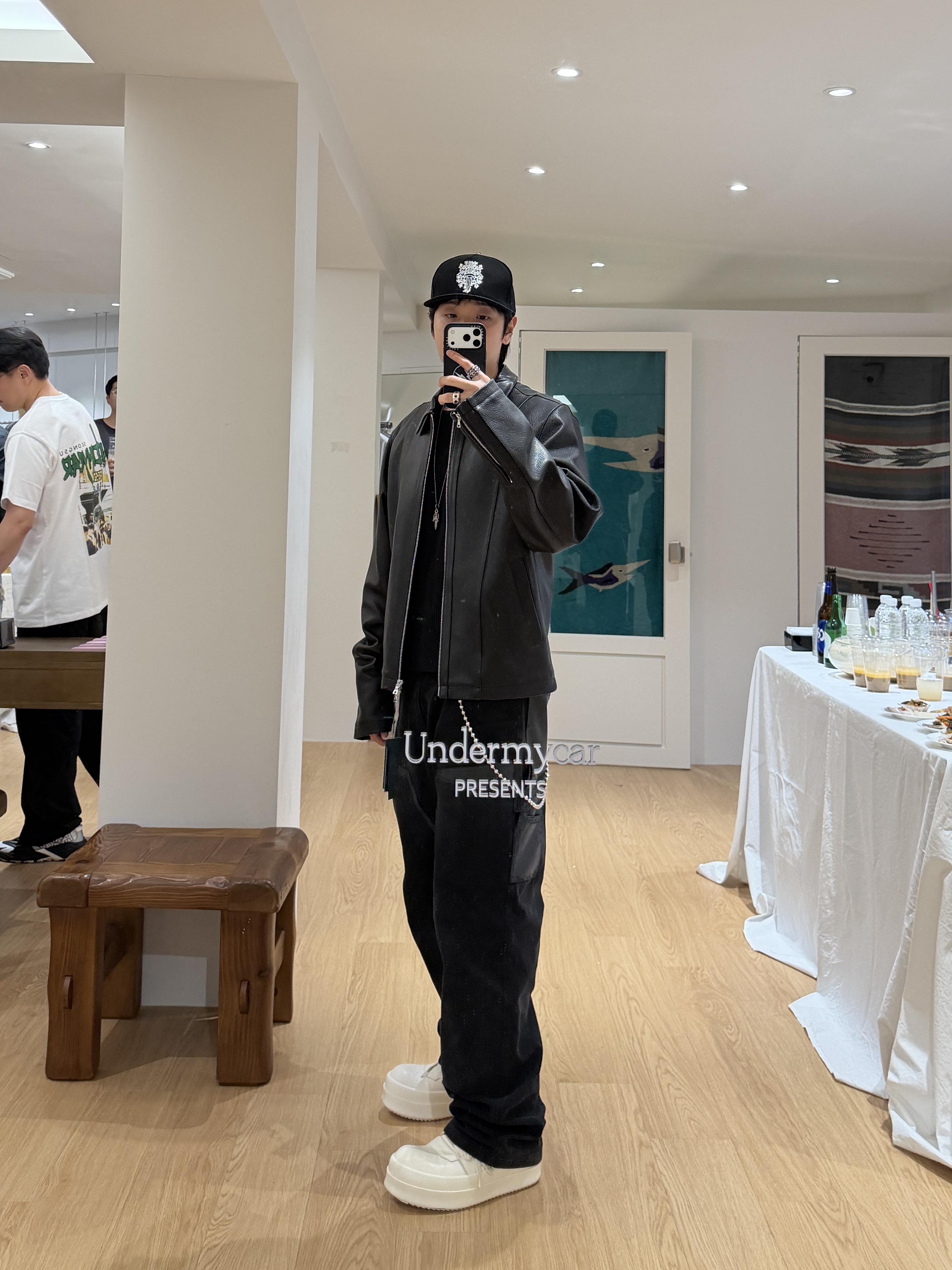 Chrome Hearts Dagger Denim Baseball Hat Black White, Nonnod Patina Double Knee Pants Faded Black 착용 스타일 - 1