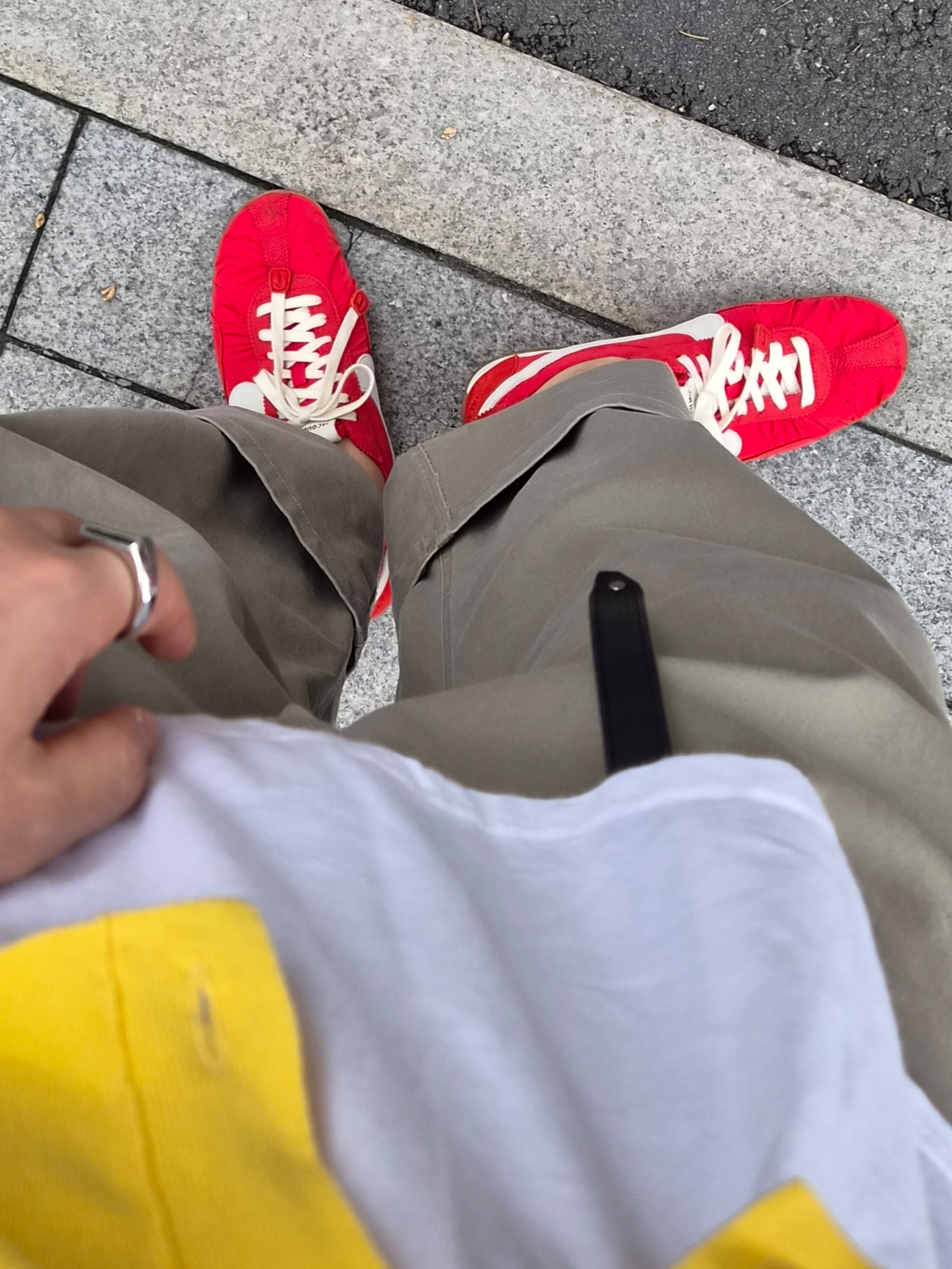 Nike x Jacquemus Moon Shoe SP University Red and Bicycle Yellow, Casio AE-1200WH-1AV 착용 스타일 - 4