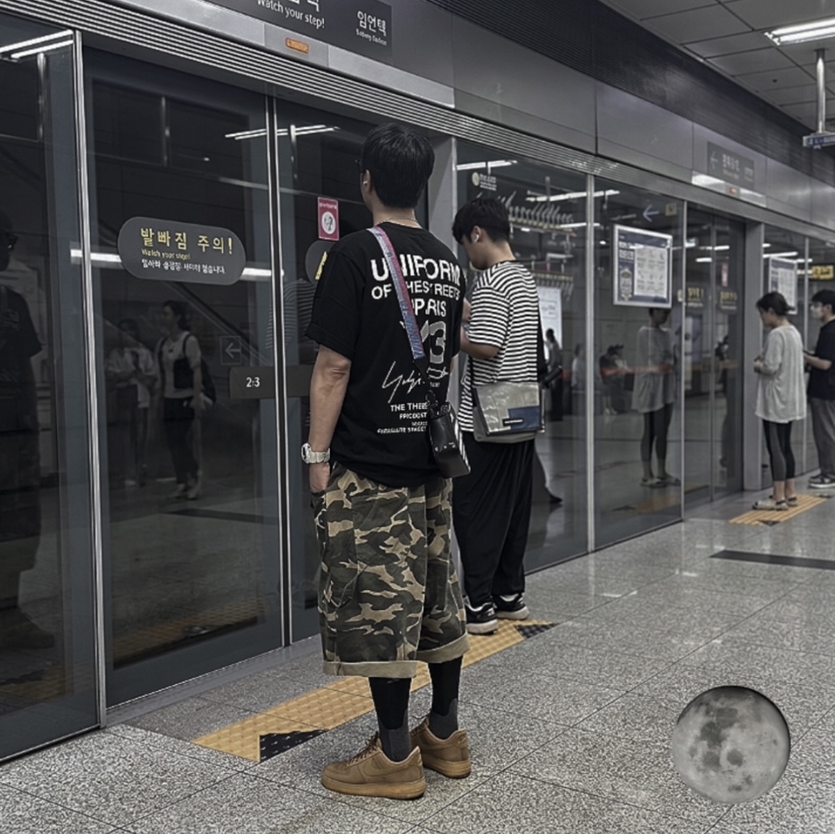 SLOW RECORD HOUSE Carpenter Bermuda Wide Camo Pants Vintage Green, Nike Air Force 1 '07 WB Flax 착용 스타일