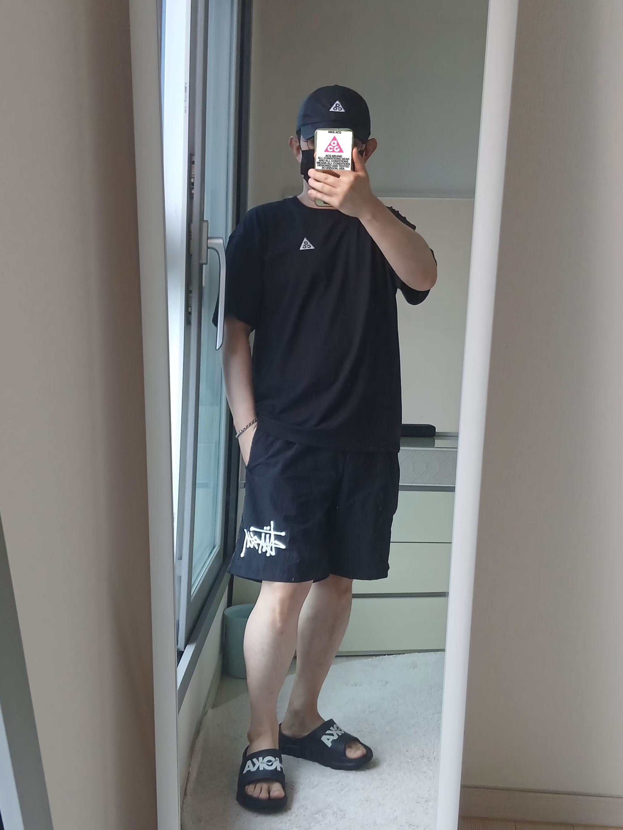 Nike ACG Trail Cap Black, Stussy Big Stock Water Shorts Black 착용 스타일 - 1