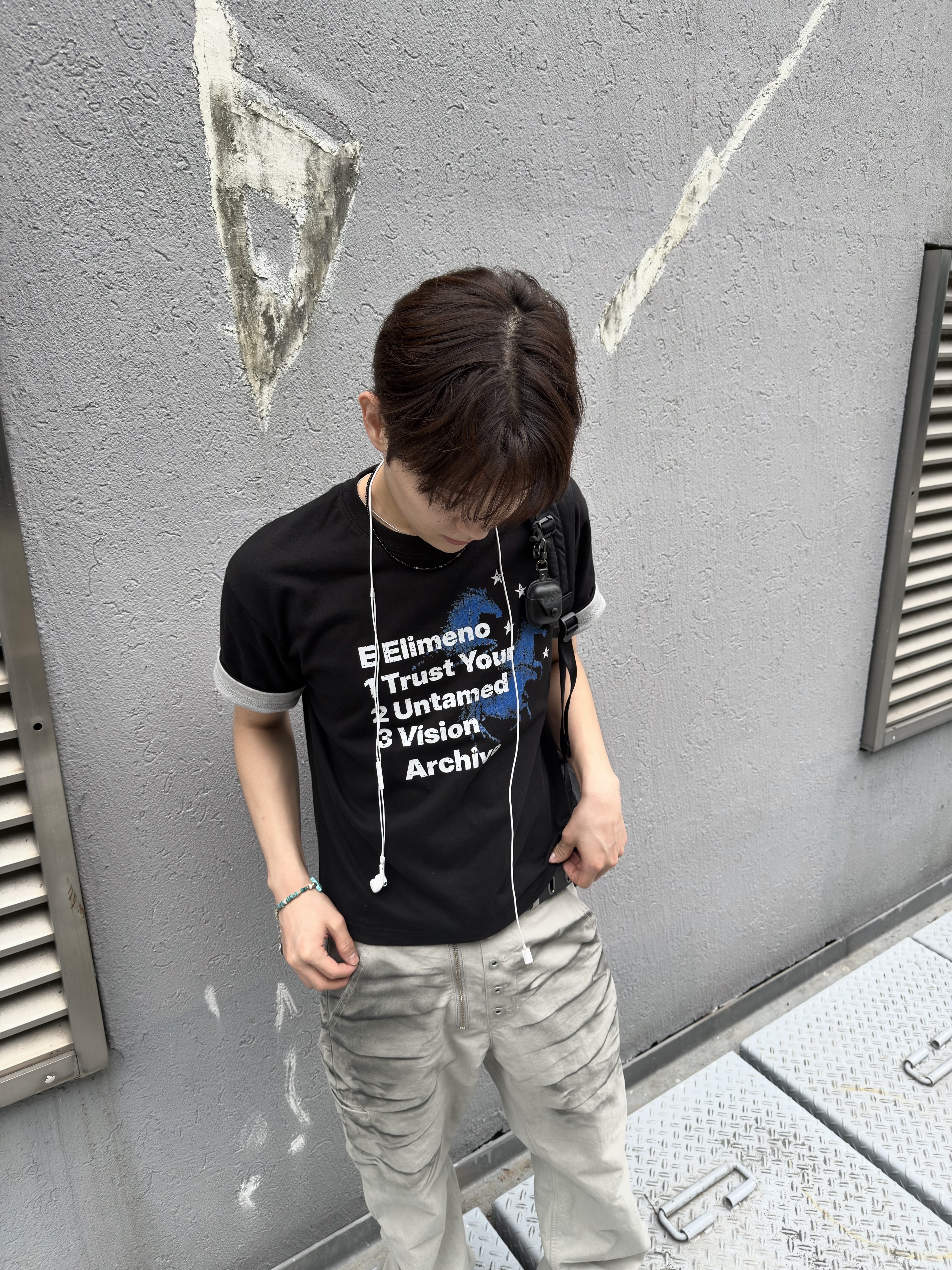 On Running x Post Archive Faction (Paf) Cloudboom Volt Ember Pebble, BLR Spray Washed Semi-Flare Pants Beige 착용 스타일 - 2