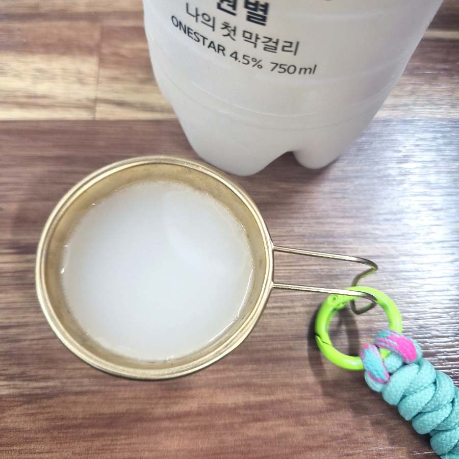 BSM Brewery Fresh Makgeolli One Star 750ml 5 Btl. 착용 스타일